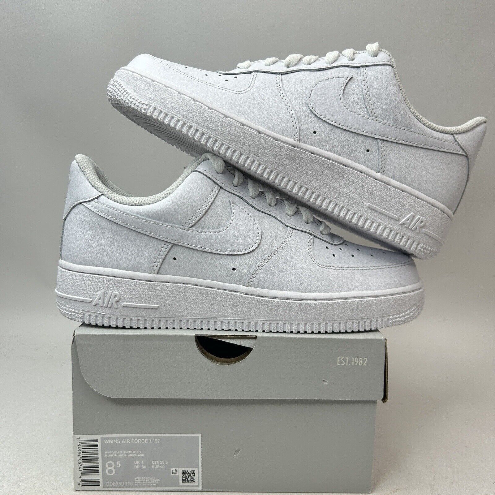 Nike Nike Shoes Air Force 1 Low 07’ “Triple White” 2024 Size US 8.5 / IT 38.5 - 1 Thumbnail