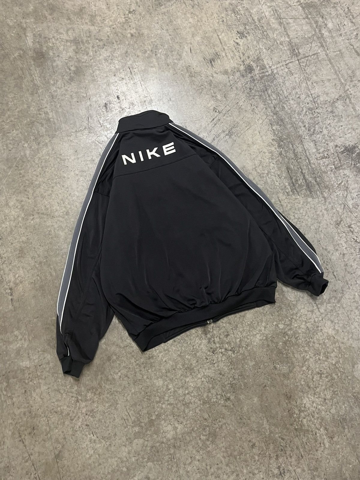Nike × Vintage Nike y2k track jacket streetwear hype sport rare Size US L / EU 52-54 / 3 - 3 Thumbnail