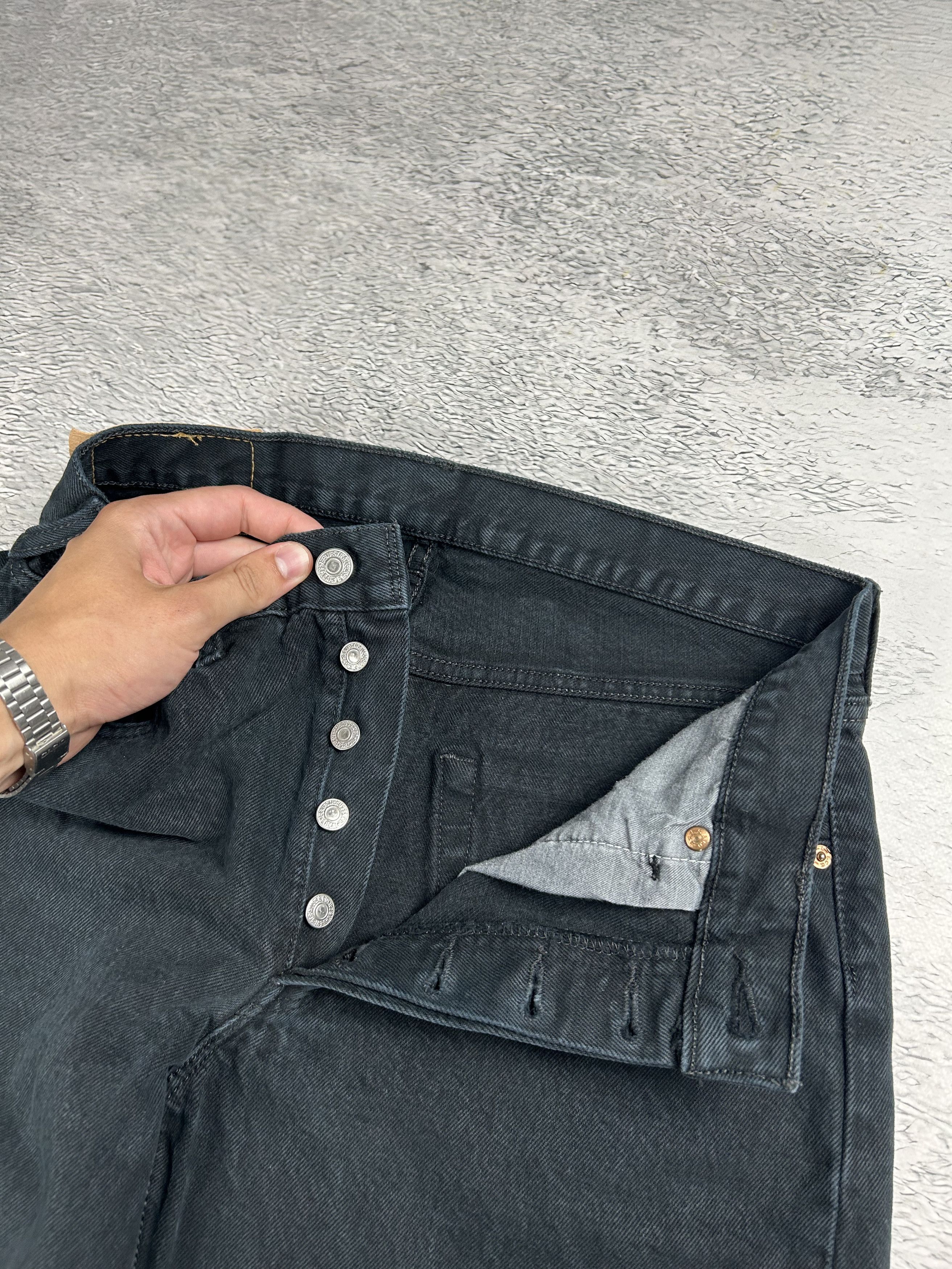 Levi's × Vintage Vintage Levi’s 501 jeans black loose fit Classic Oldmoney Size US 36 / EU 52 - 6 Thumbnail