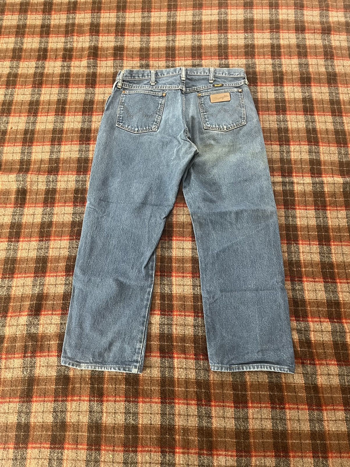 Wrangler Vintage 90’s made in USA Wrangler Cut medium washed jeans Size US 32 / EU 48 - 7 Thumbnail