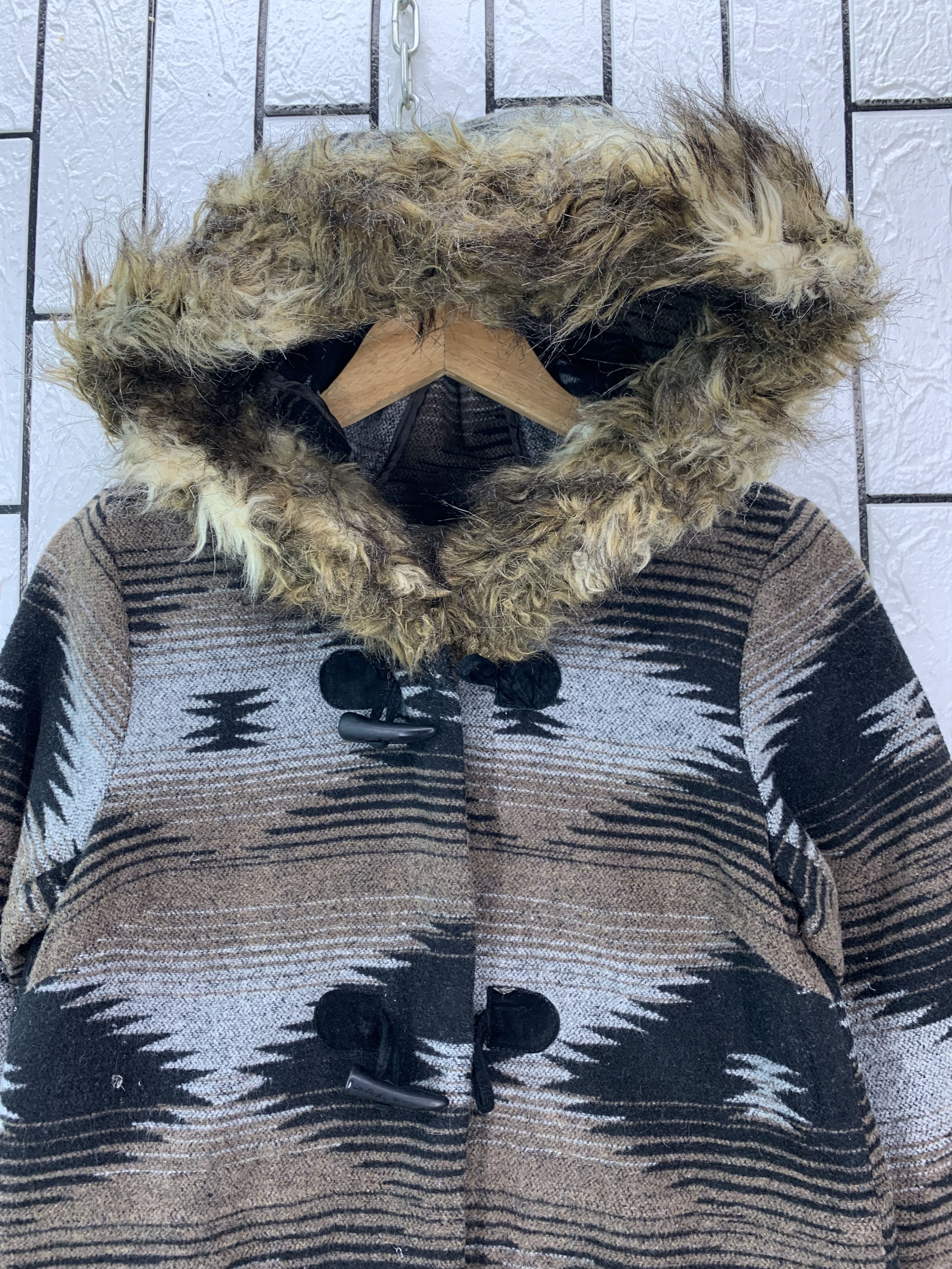 BB Dakota BB Dakota Blanket Fur Hoodie Size S / US 4 / IT 40 - 3 Thumbnail