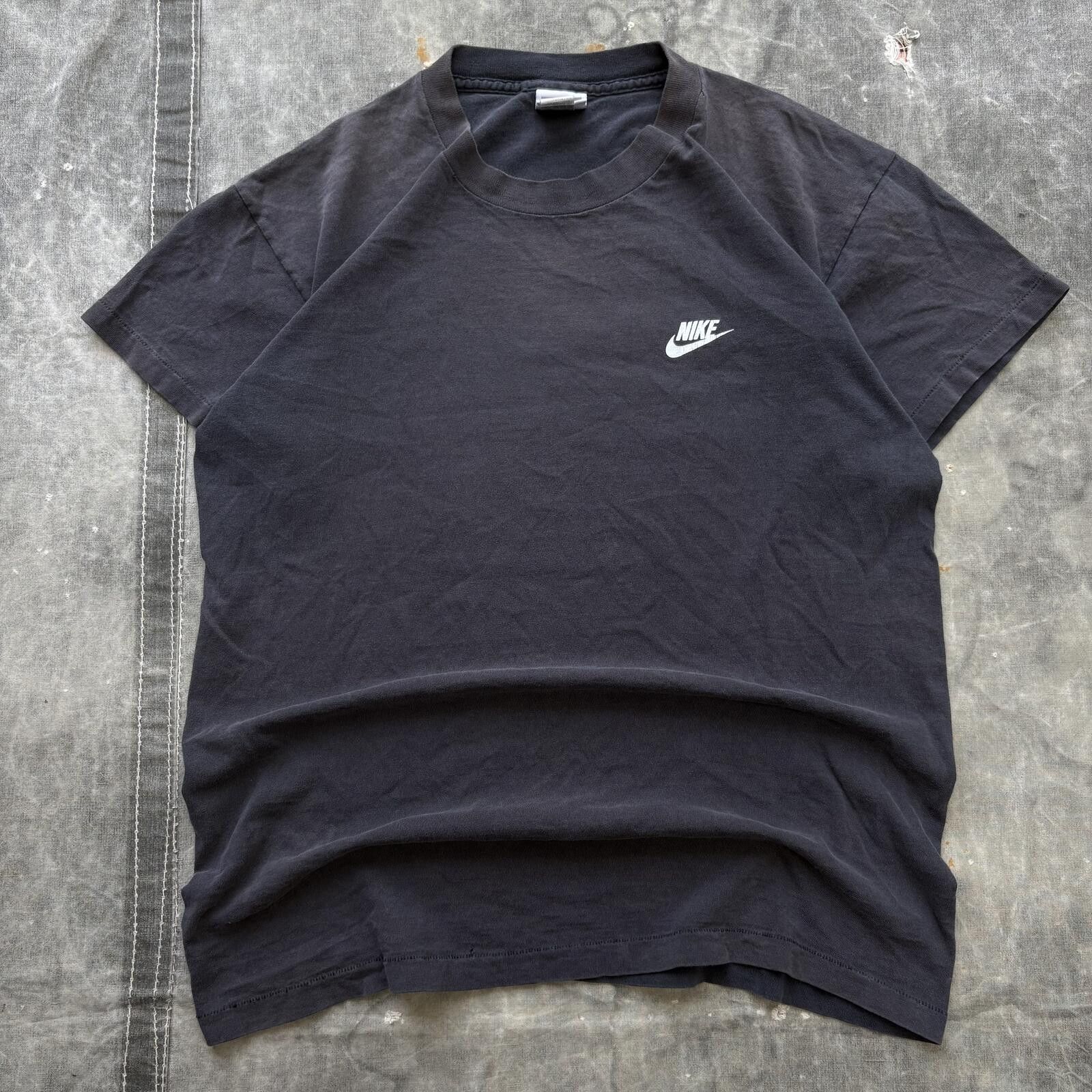 Nike Vintage 90s Faded Nike Just Do It Double Sided Sports Shirt Size US M / EU 48-50 / 2 - 1 Thumbnail