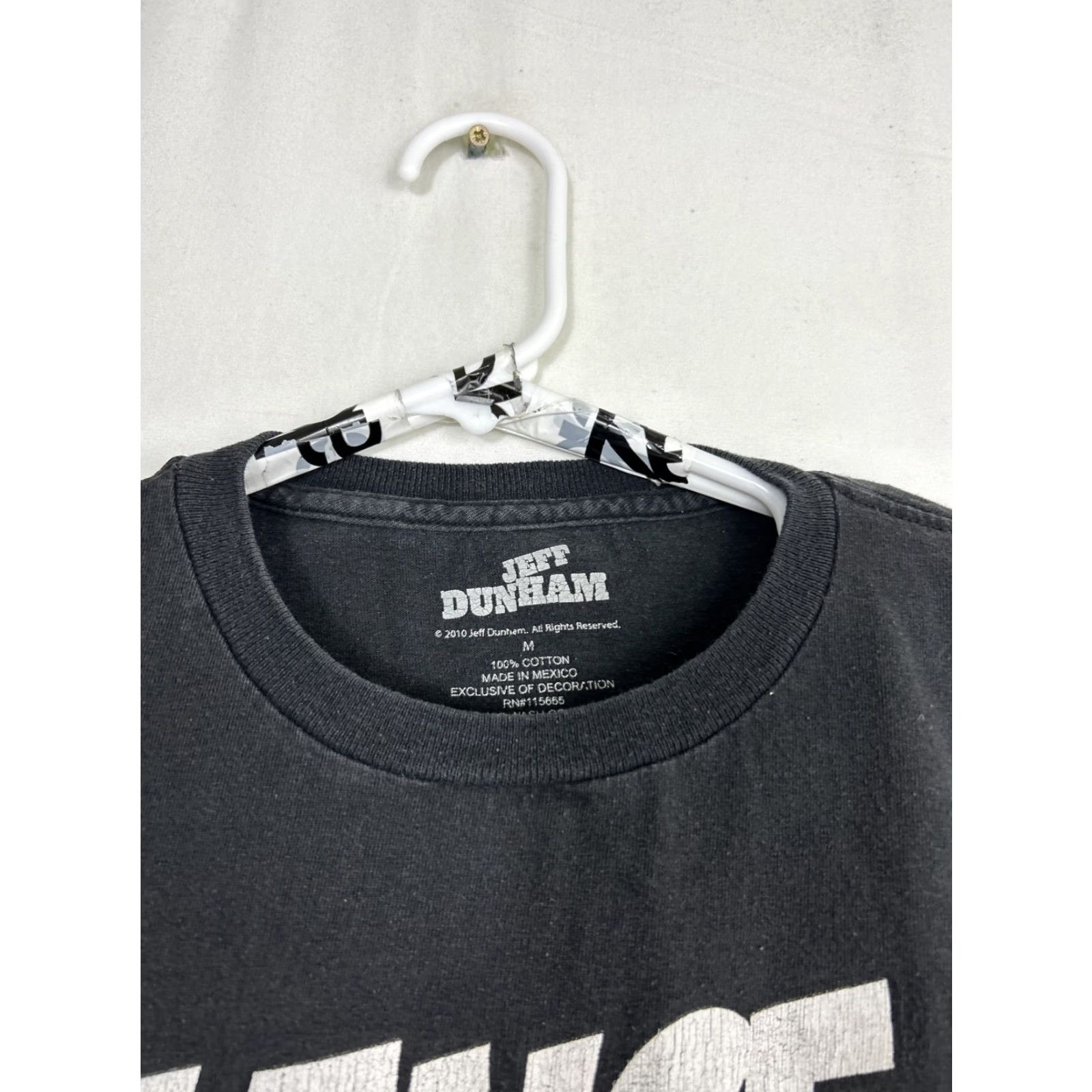 Vintage Jeff Dunham T-Shirt Mens Medium Black Silence I Keel You Graphic Short Sleeve Tee Size US M / EU 48-50 / 2 - 3 Thumbnail