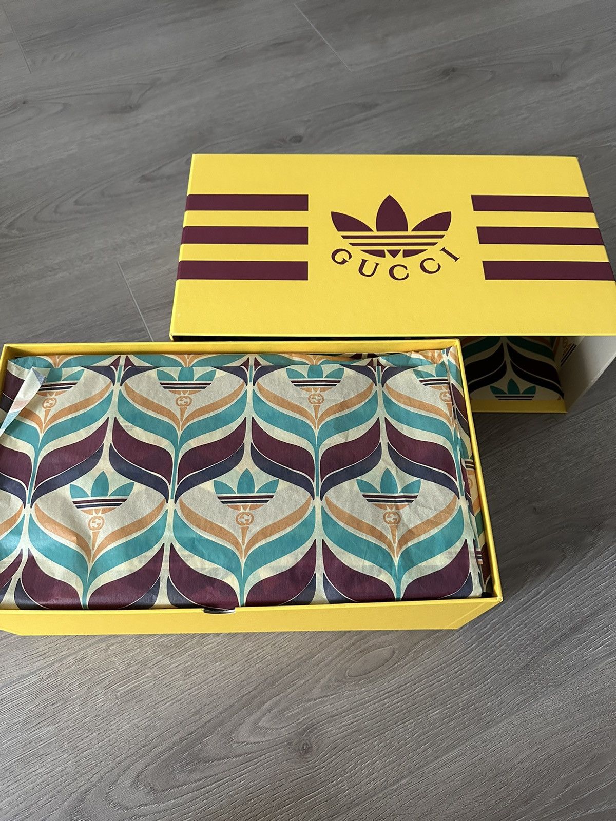 Gucci Adidas x Gucci Gazelle Pink Velvet EU 42 Size US 8.5 / EU 41-42 - 13 Thumbnail