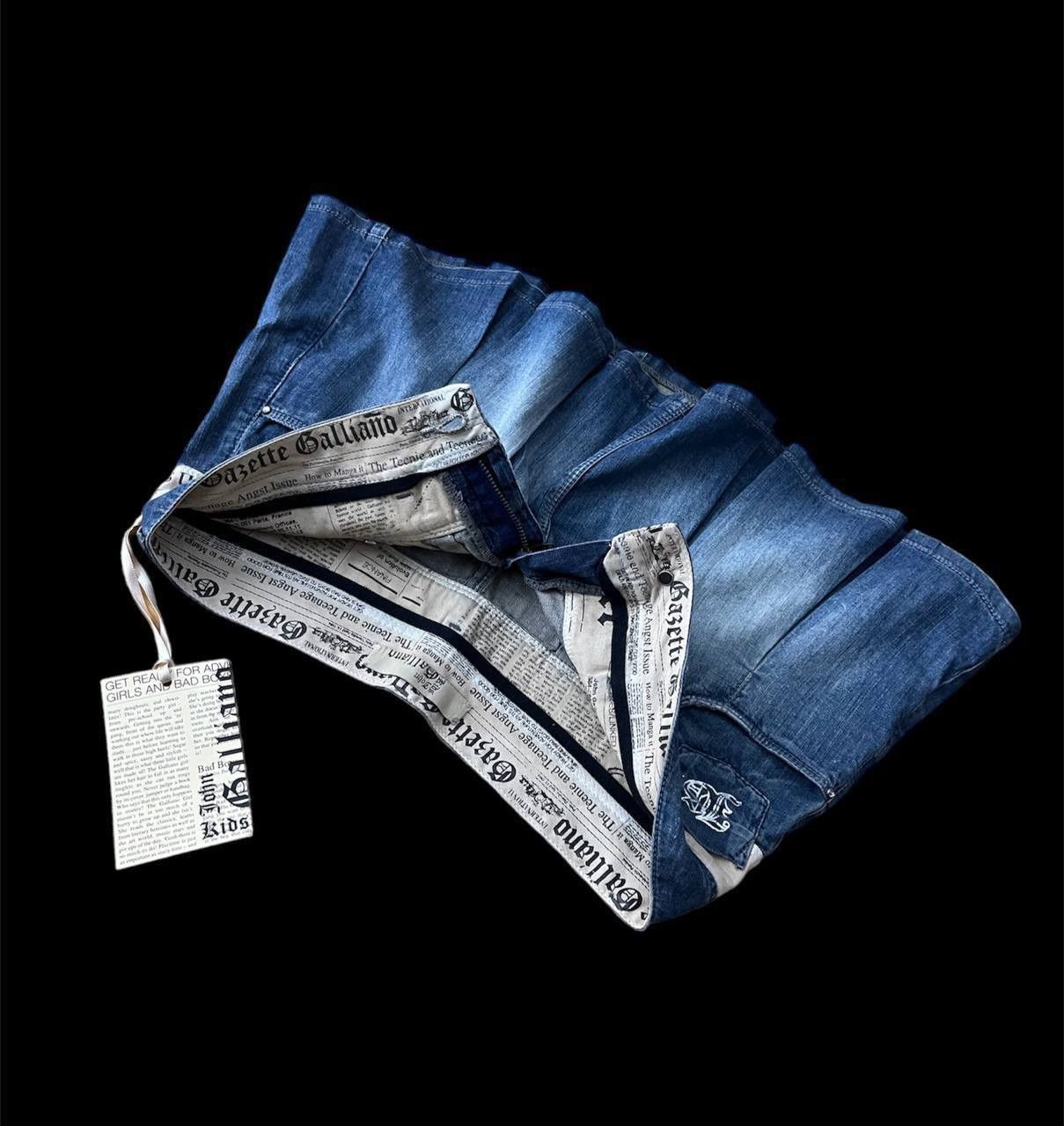 John Galliano John Galliano vintage mini skirt Size 27" / US 4 / IT 40 - 3 Thumbnail