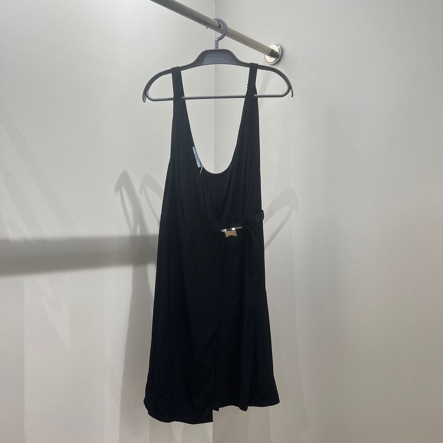 Prada Prada Sleeveless Mini Dress Size IT 44 Size M / US 6-8 / IT 42-44 - 1 Thumbnail
