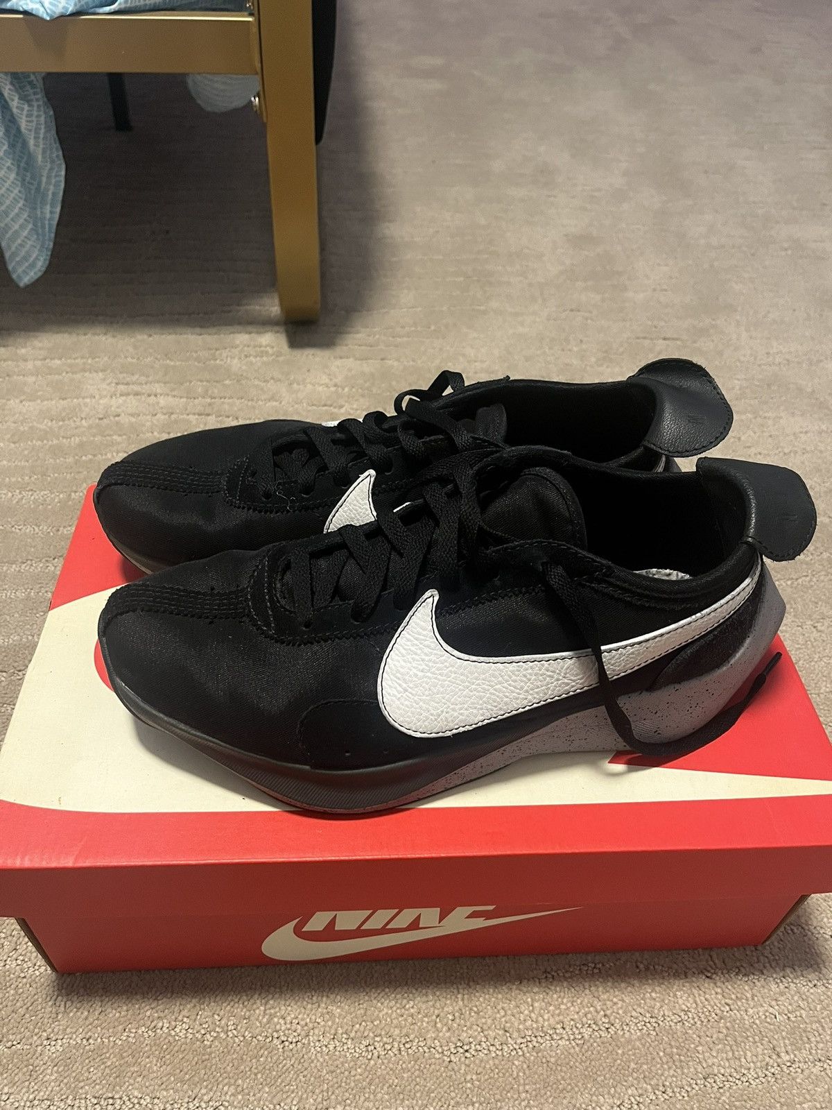 Nike Nike moon racer Size US 11 / EU 44 - 2 Thumbnail