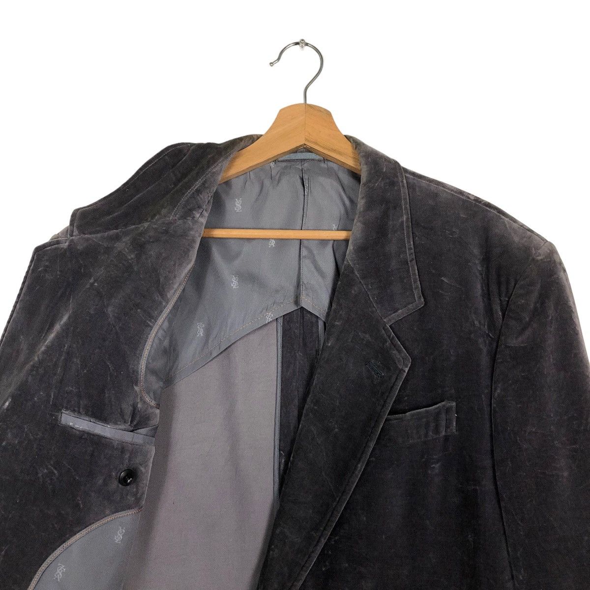 Japanese Brand Vintage Velvet Double Breast Coat Jacket Yves Saint Laurent Size US M / EU 48-50 / 2 - 10 Thumbnail