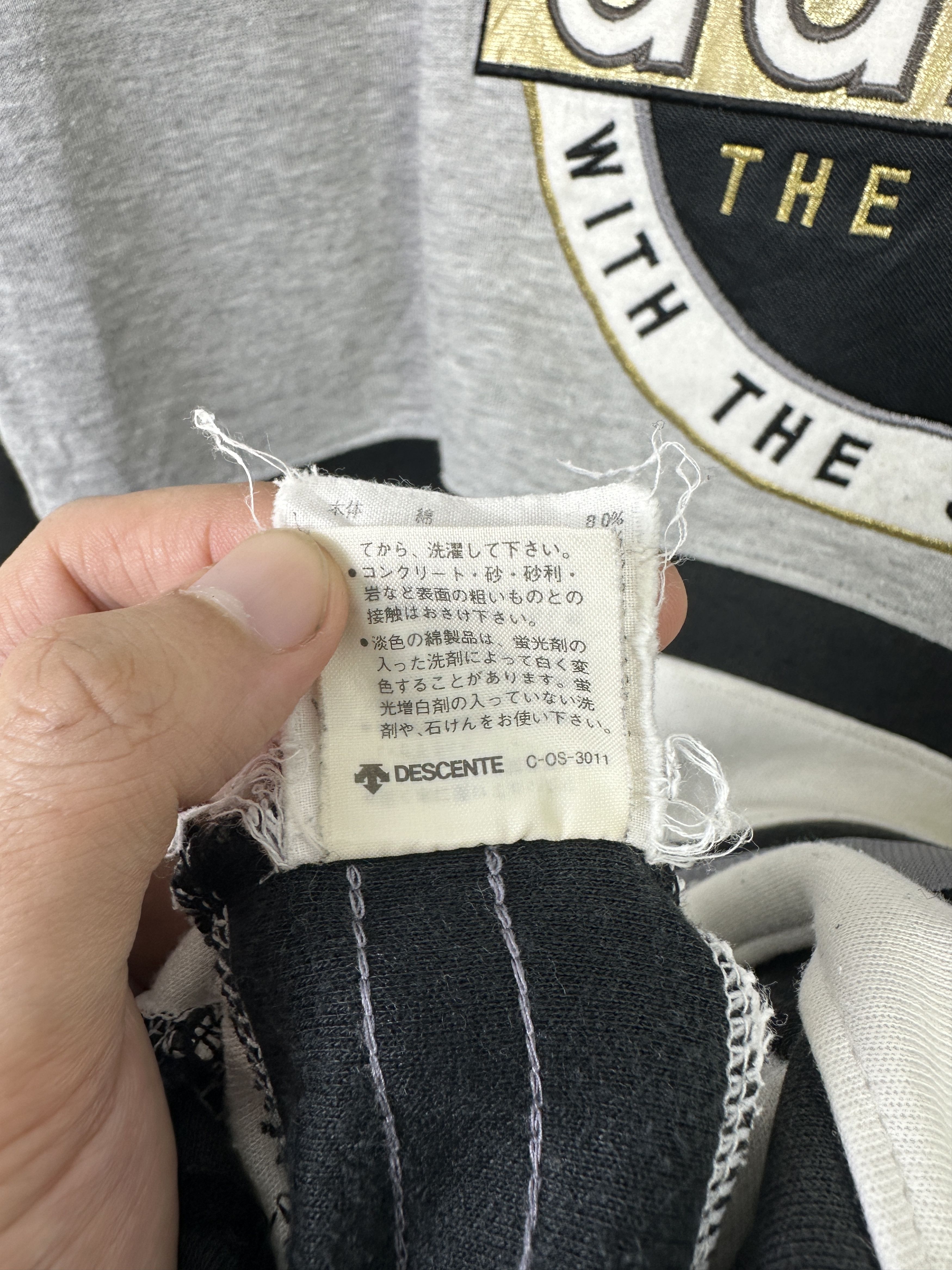 Adidas Vintage 90s Adidas Descente Big Logo Sweatshirt BP001 Size US L / EU 52-54 / 3 - 8 Thumbnail