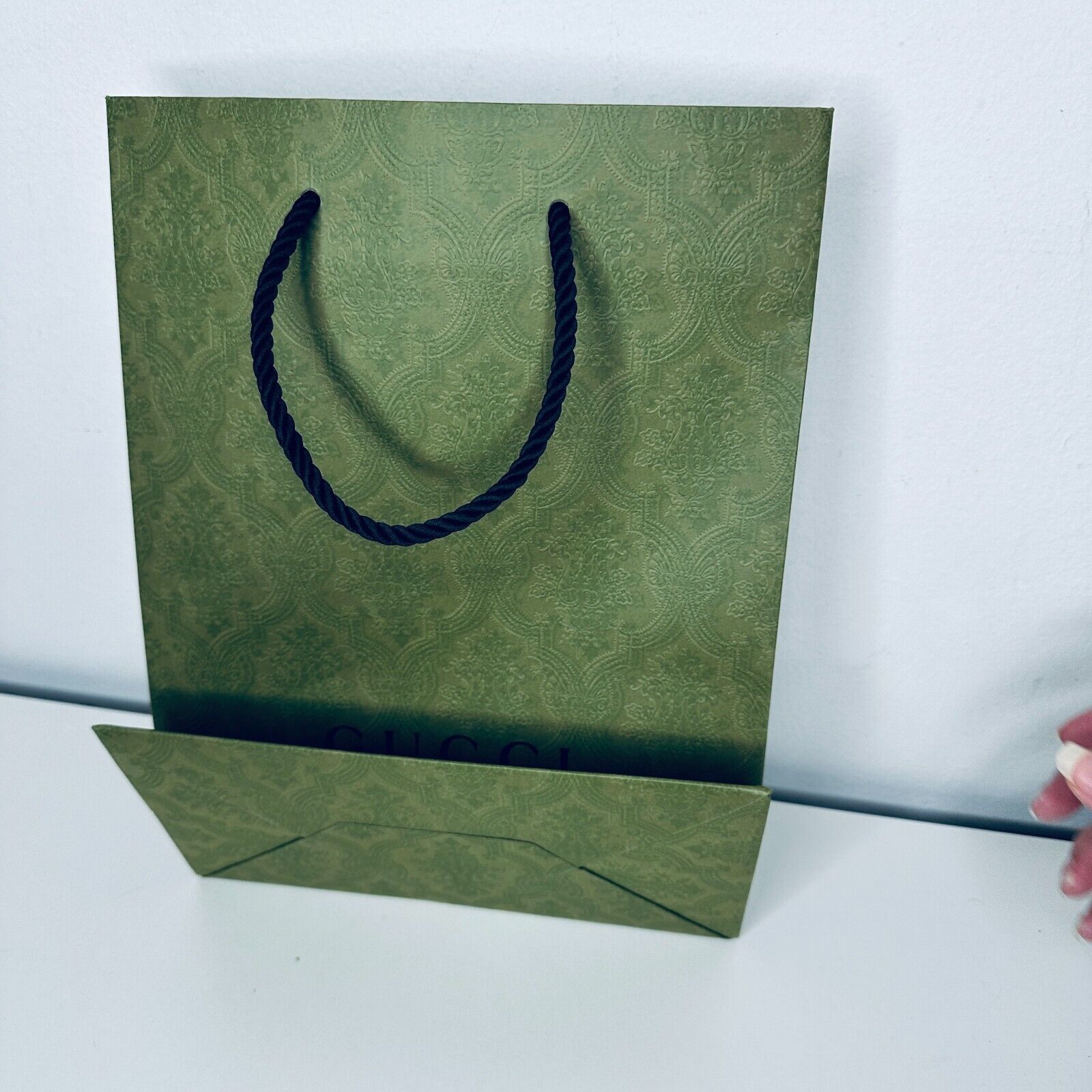 Gucci Gucci Embossed Green Black Gucci Logo Gift Bag Rope Handle Size ONE SIZE - 4 Thumbnail