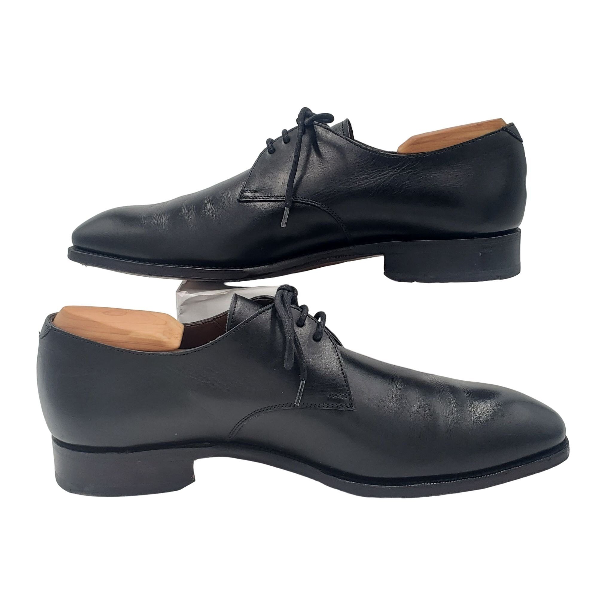 Carmina Shoemaker Luxury Mens 8 Black Calf All-Leather Dress
