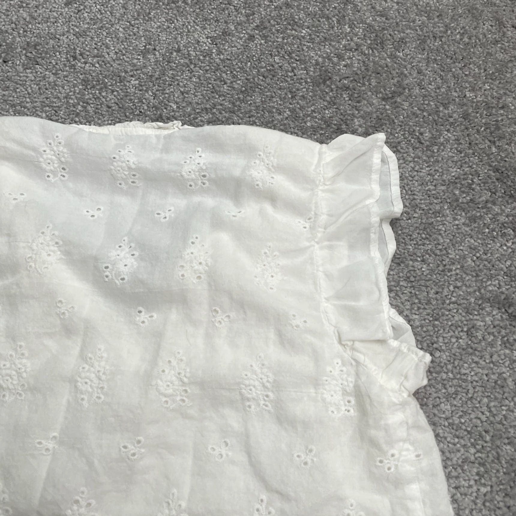 Vintage Paper Crane Eyelet Blouse Womens Small White Neck Tie Sleeveless Casual Tunic Size S / US 4 / IT 40 - 7 Thumbnail