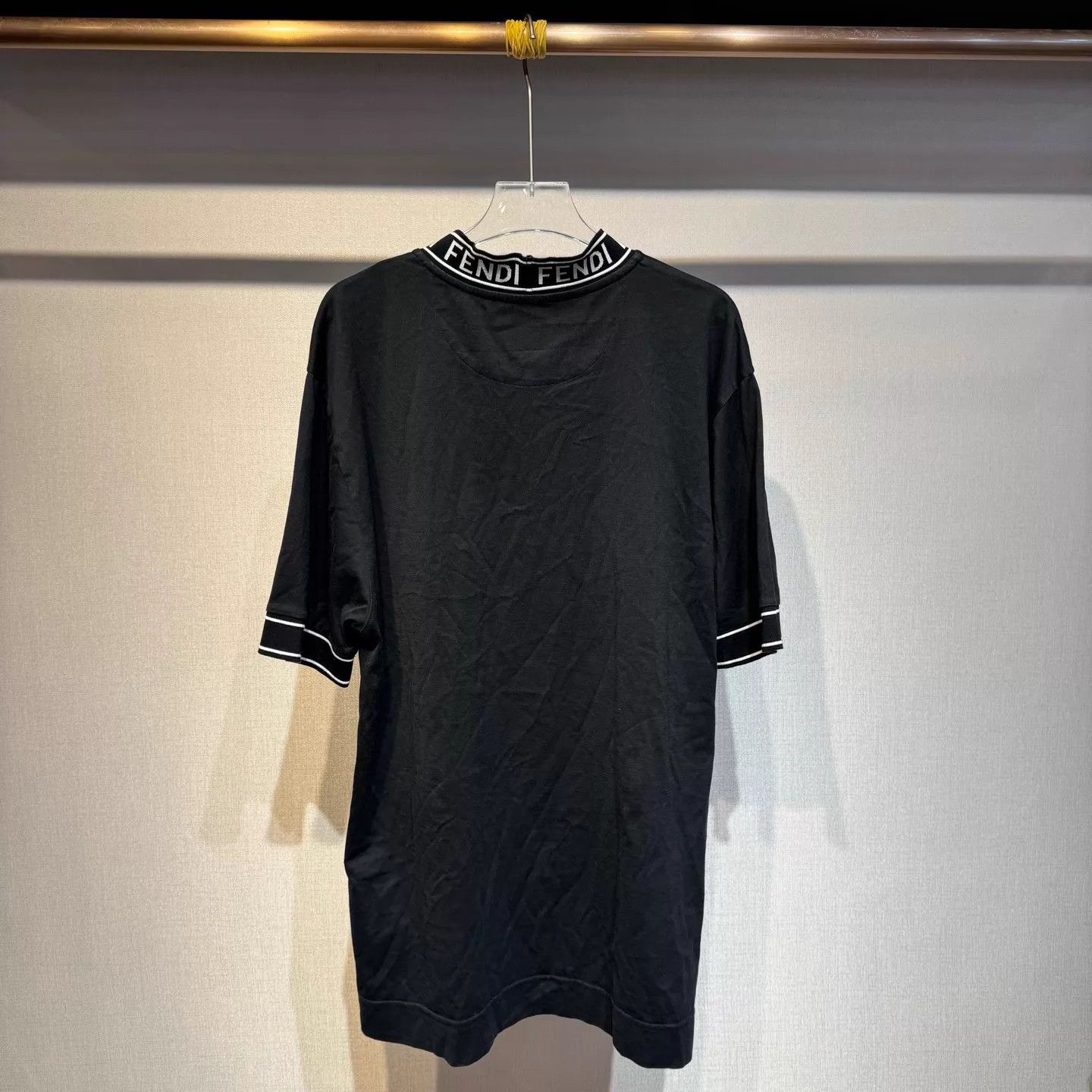 Fendi FENDI Black Neck Logo Short Sleeve Tee M New Size US M / EU 48-50 / 2 - 2 Thumbnail