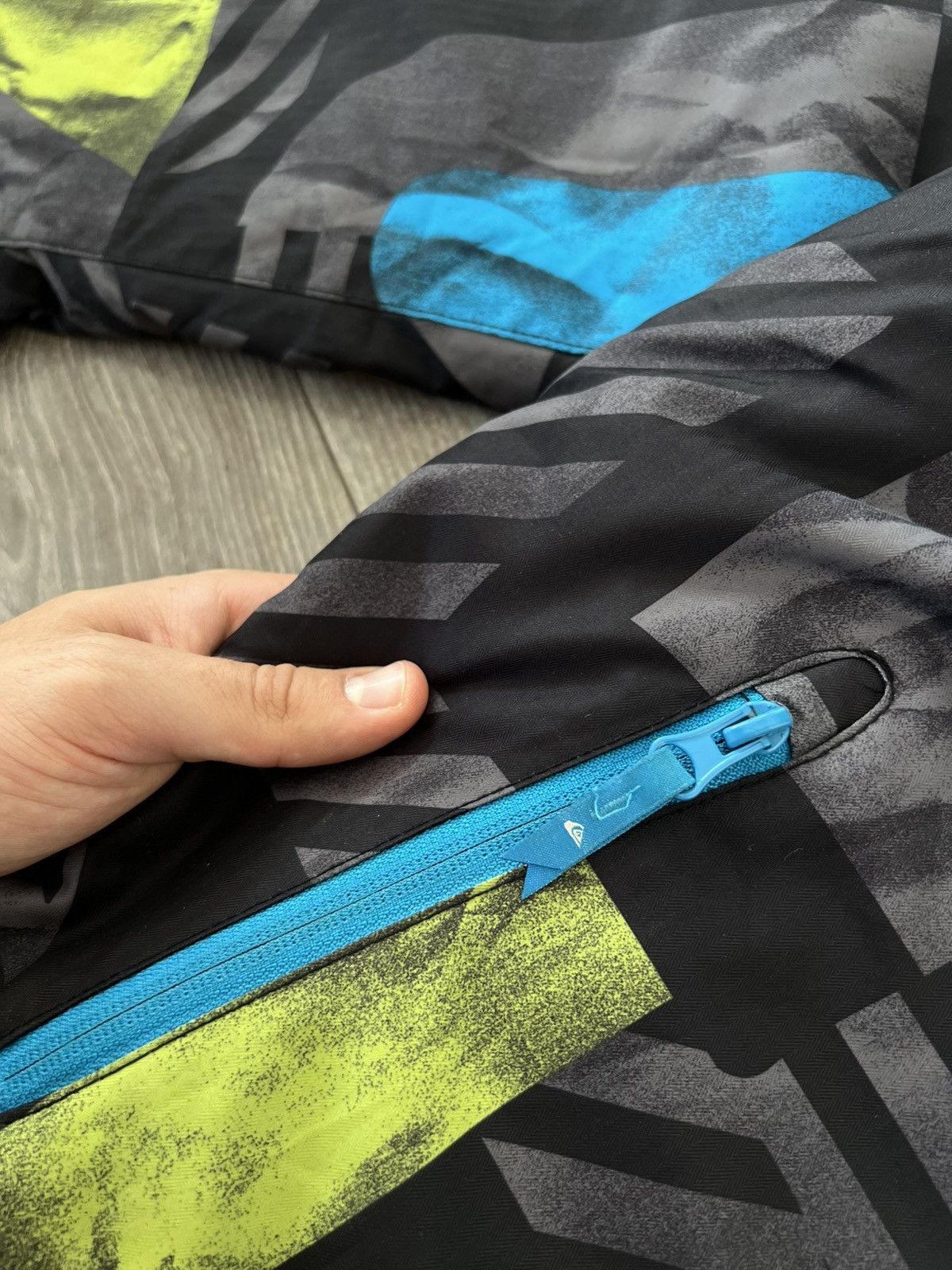 Quiksilver Quicksilver Waterproof QuickTech Ski Snowboard Pro Jacket Size US M / EU 48-50 / 2 - 12 Thumbnail