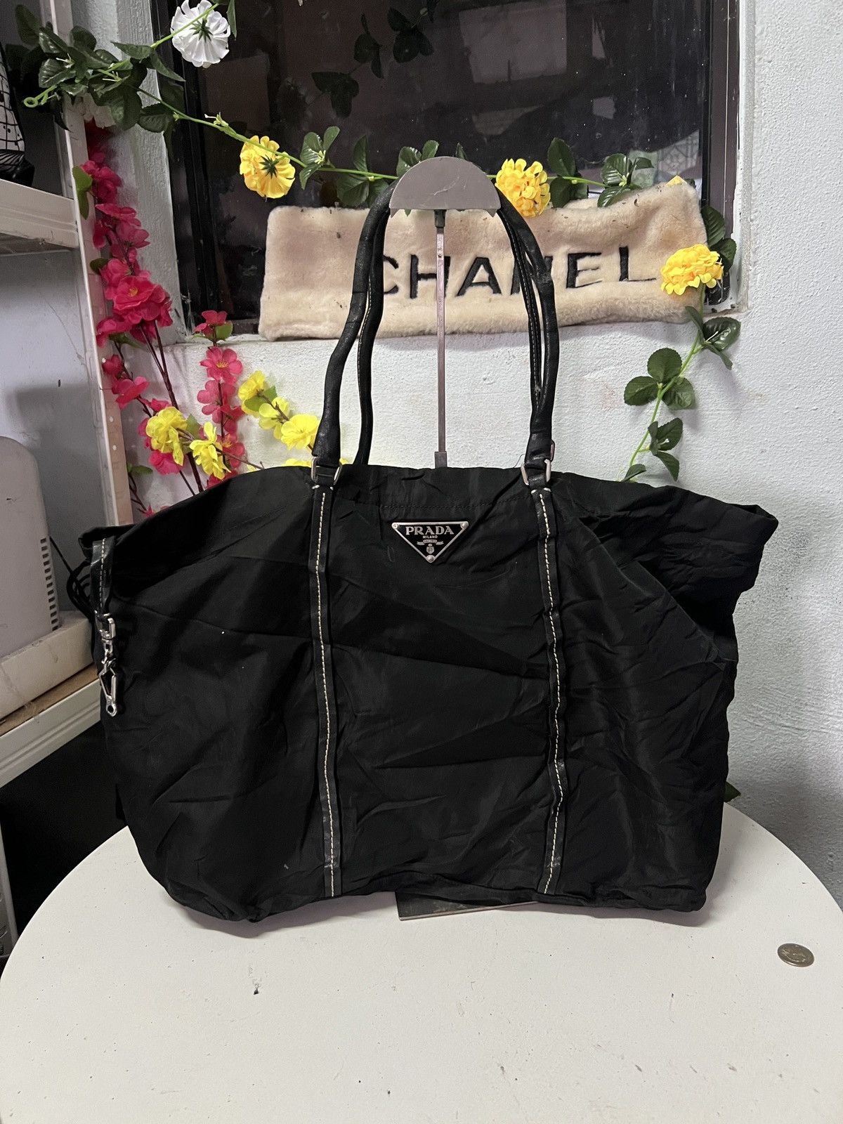 Prada Prada Black Vintage Hand Bag Size ONE SIZE - 1 Thumbnail