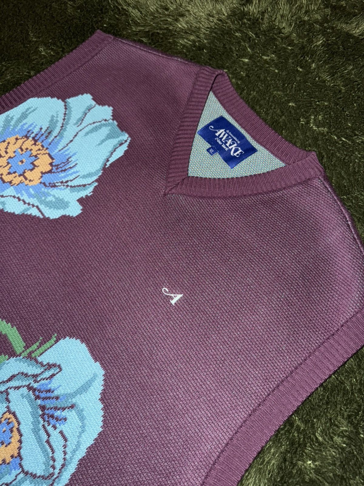 Awake NY [XL] AWAKE NY Floral Embroidery Logo Knit Vest Size US XL / EU 56 / 4 - 2 Thumbnail