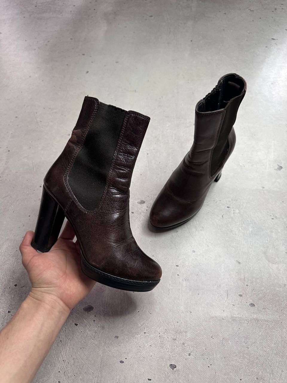 Prada Prada Brown Leather Ankle Boots High Heel Chelsea Style 37 Size US 6.5 / IT 36.5 - 2 Thumbnail