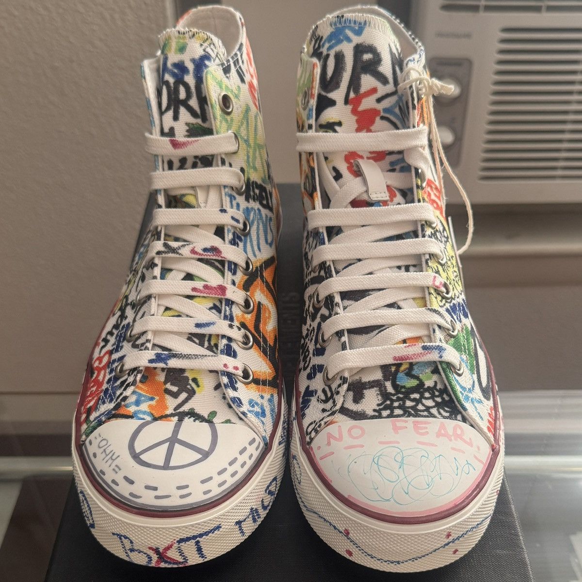 Vetements VETEMENTS White Graffiti High-Top Canvas Sneaker (FW18) Size US 9 / EU 42 - 6 Thumbnail