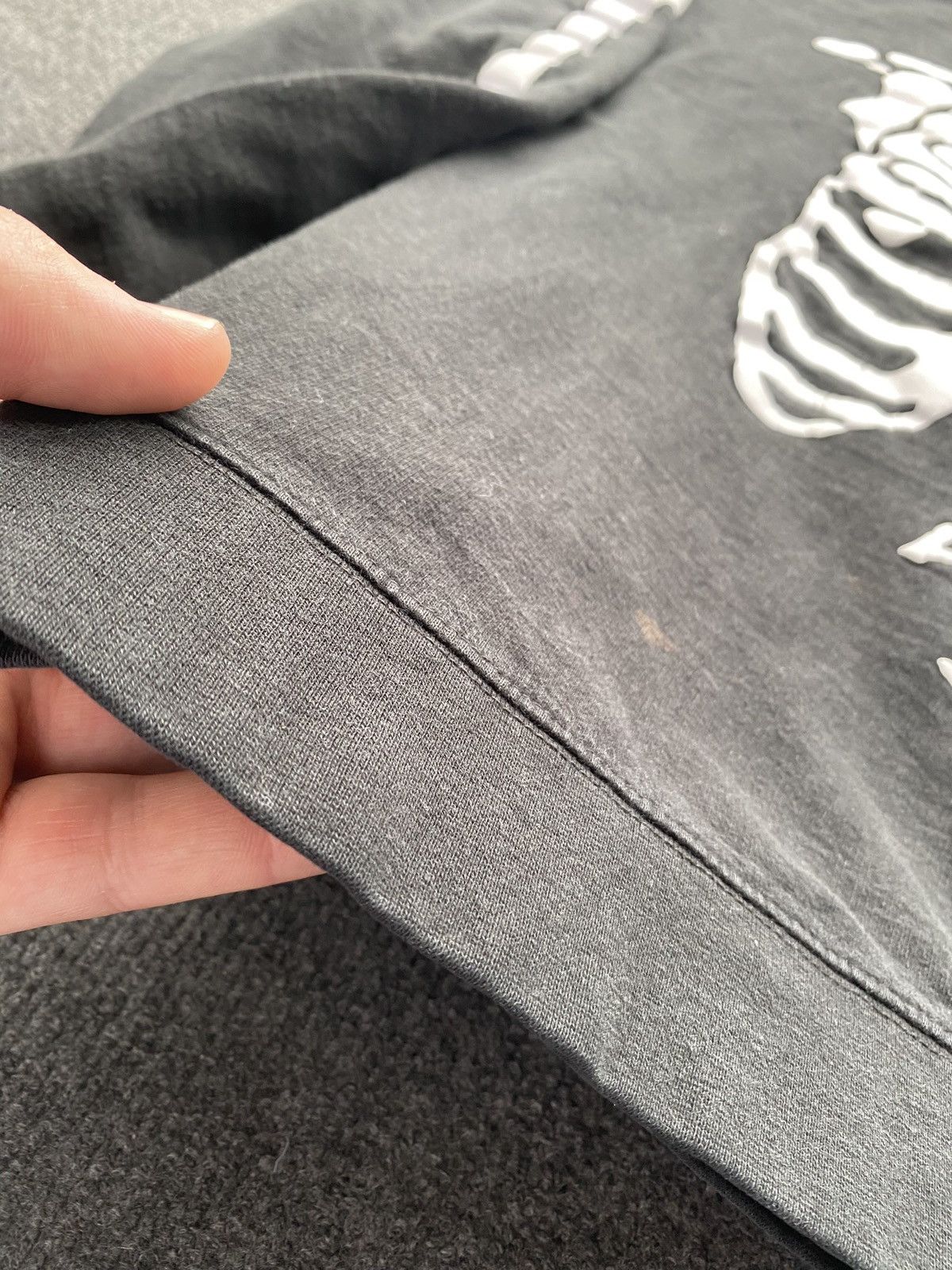 Other 🔥Unus Annus Skeleton Independent Faded black sweatshirt rare Size US M / EU 48-50 / 2 - 16 Thumbnail