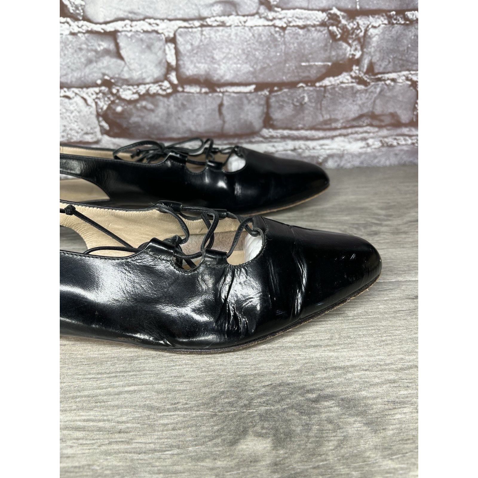 Salvatore Ferragamo Salvatore Ferragamo Boutique Black Patent Leather Pumps Shoe Size US 9 / IT 39 - 8 Thumbnail