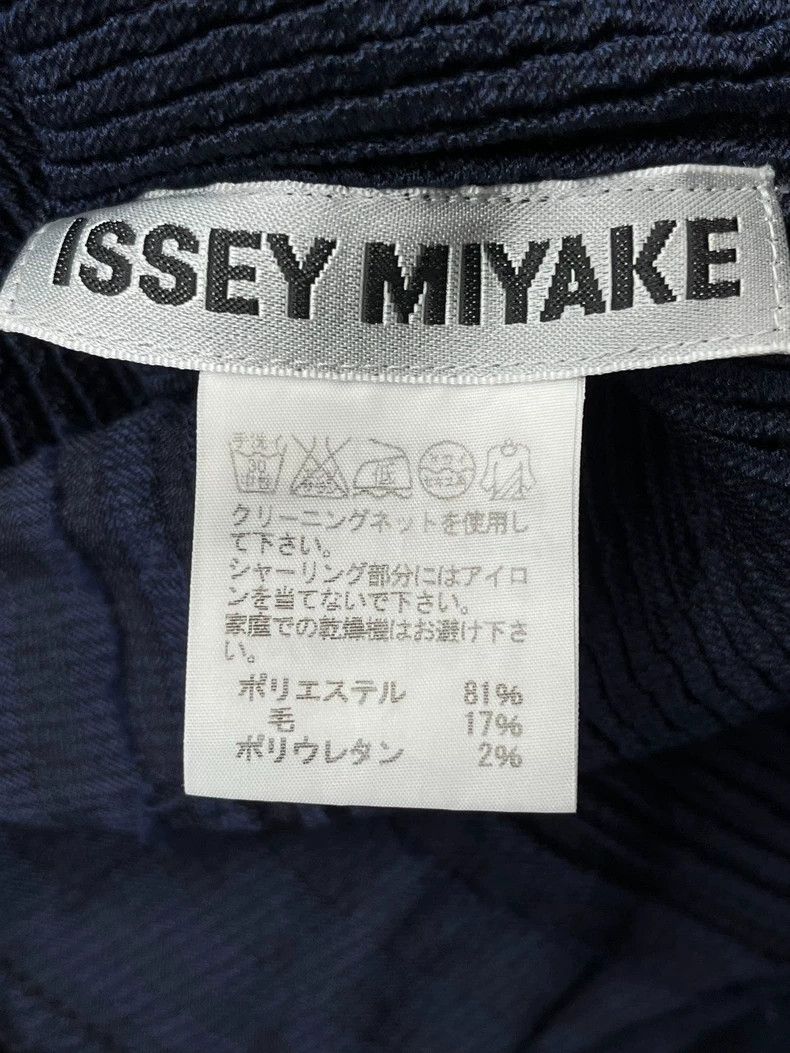 Issey Miyake Issey Miyake size:2 Deep blue main line flower bud coat Size S / US 4 / IT 40 - 5 Thumbnail