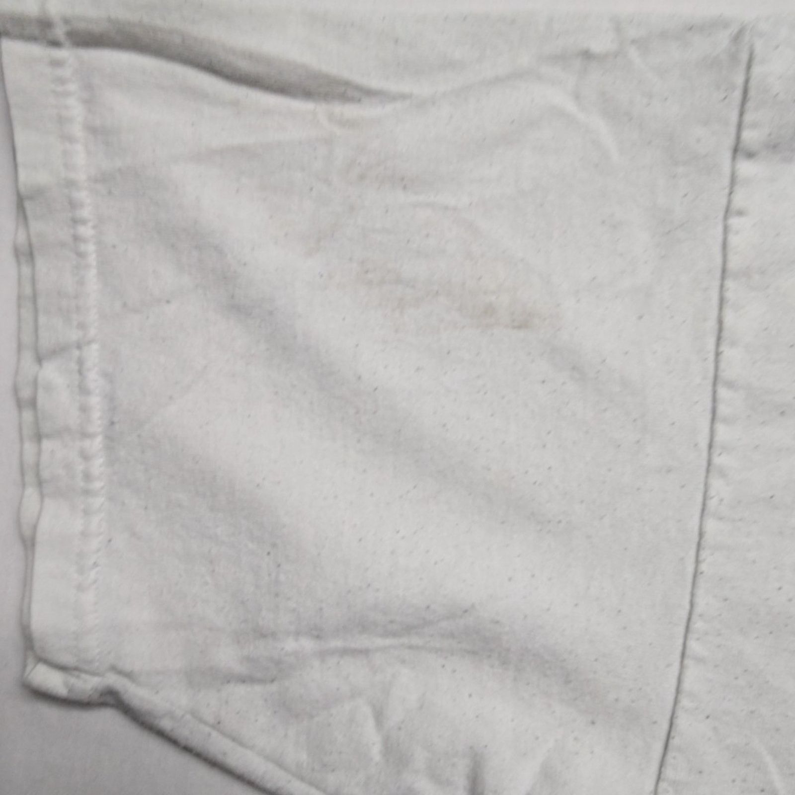 Gildan Vintage Riviera Hotel Casino Las Vegas Gildan XL White Tee Size US XL / EU 56 / 4 - 6 Thumbnail