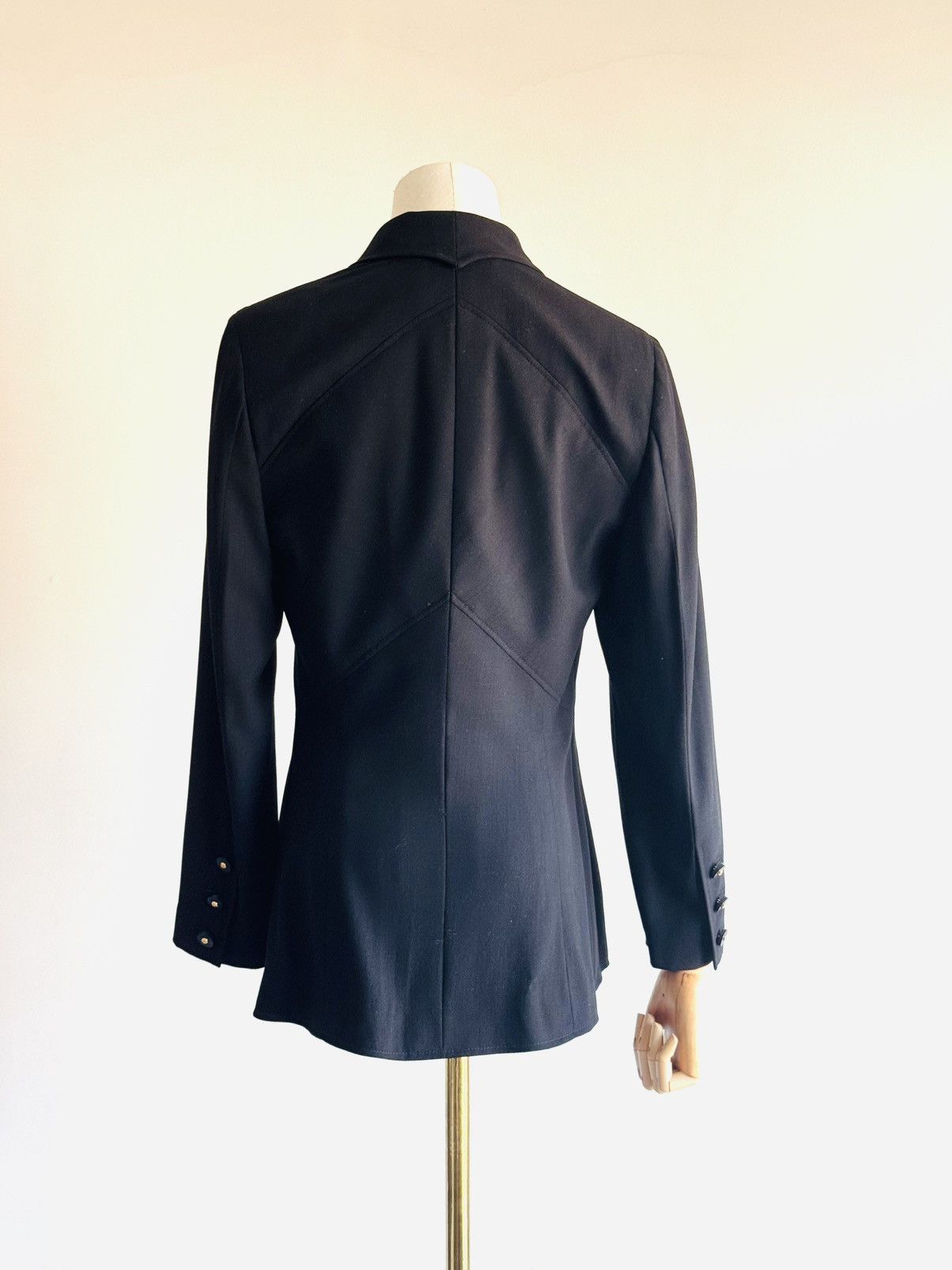 Chanel Vintage S/S ‘97 Chanel Runway blazer jacket screw buttons 42 Size M / US 6-8 / IT 42-44 - 13 Thumbnail