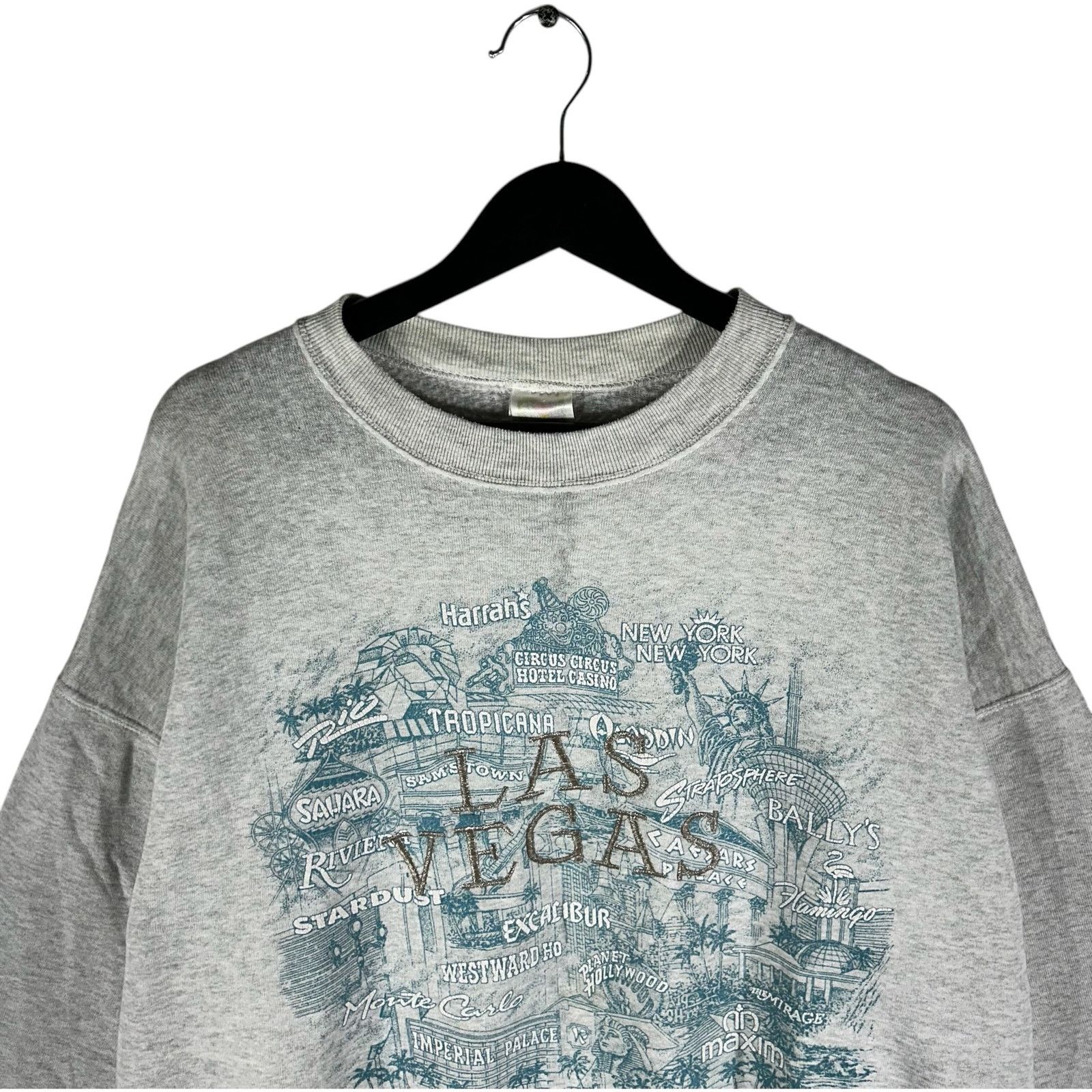 Fruit Of The Loom Vintage Las Vegas Attractions Spellout Crewneck XXL Size US XXL / EU 58 / 5 - 2 Thumbnail
