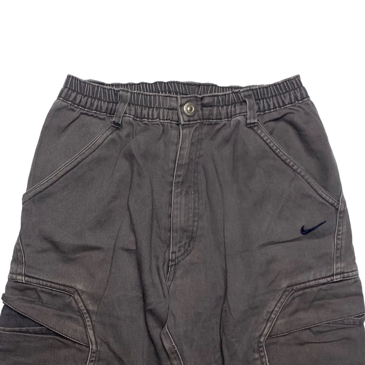 Nike Nike Vintage Utility Cargo Pants Grey Wide Leg Y2K Techwear Size US 33 - 2 Thumbnail