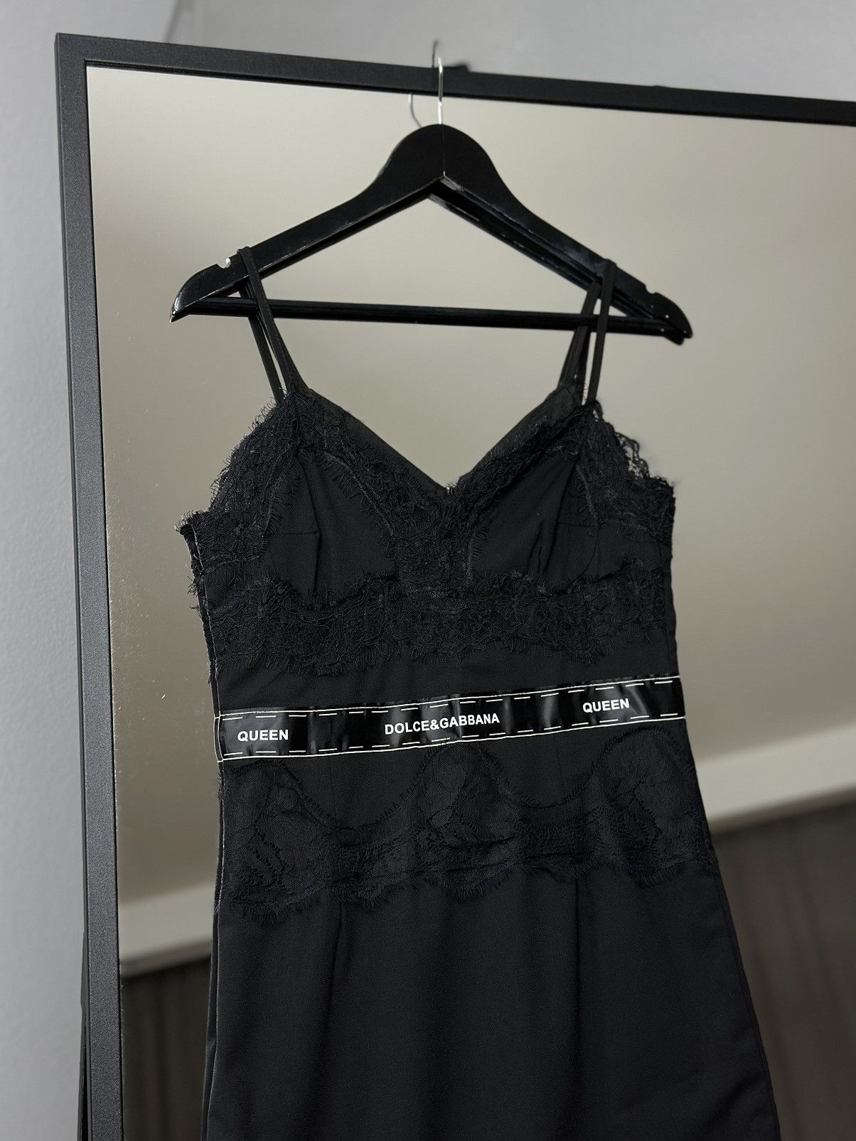 Dolce & Gabbana Queen Dolce & Gabbana Black Dress Classic Elegant Luxury Size S / US 4 / IT 40 - 3 Thumbnail