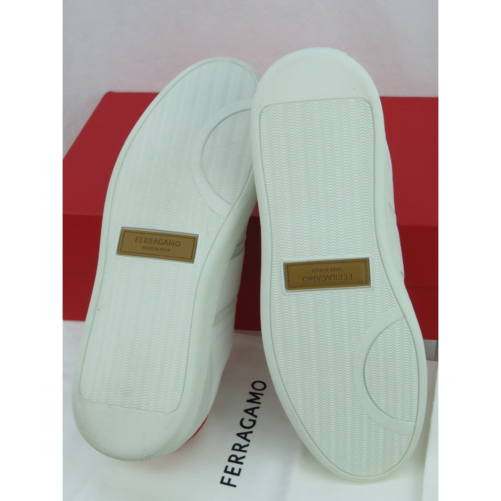 Salvatore Ferragamo FERRAGAMO ACHILLE WHITE RED LEATHER LOGO SNEAKERS 11.5 ITALY Size US 11.5 / EU 44-45 - 10 Thumbnail