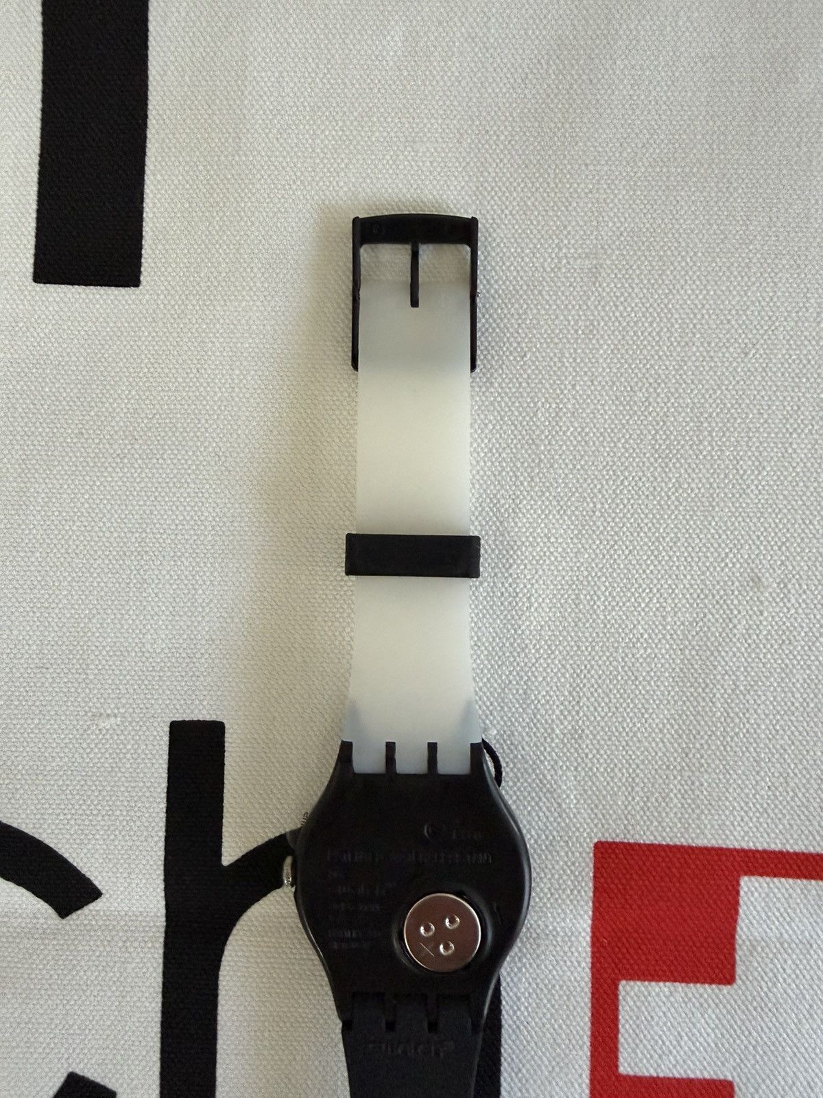 Swatch Swatch FLAGGERMUS SUOB130 Size ONE SIZE - 6 Thumbnail