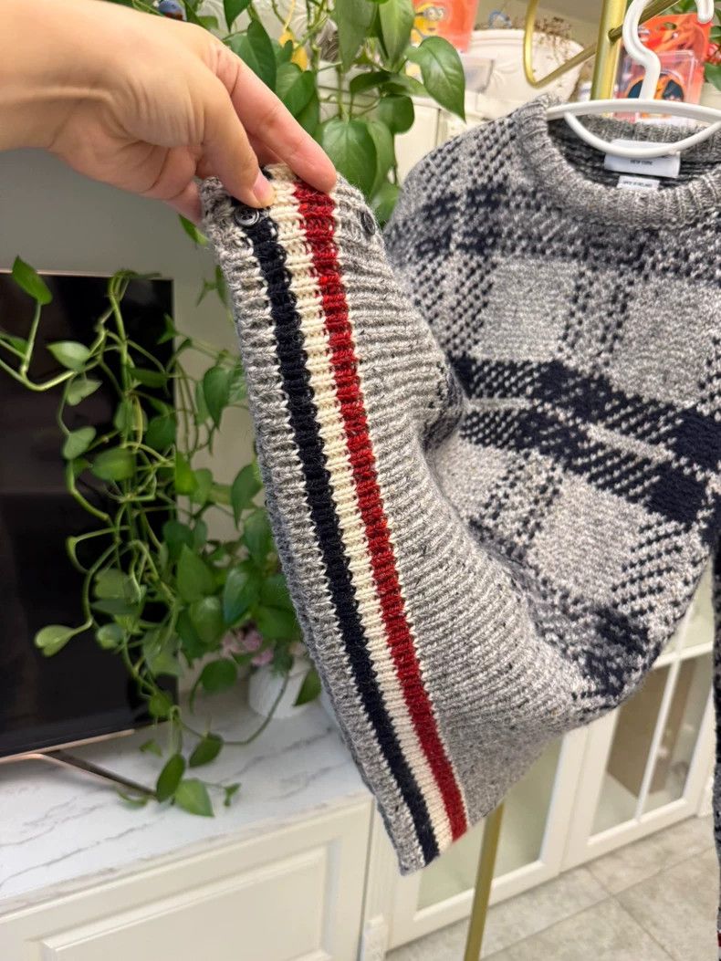 Thom Browne Thom Browne size3 Plaid knitwear Size US L / EU 52-54 / 3 - 2 Thumbnail