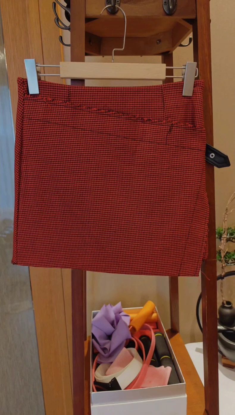 Helmut Lang HELMUT LANG size0 Red checkered dress Size 26" / US 2 / IT 38 - 1 Thumbnail