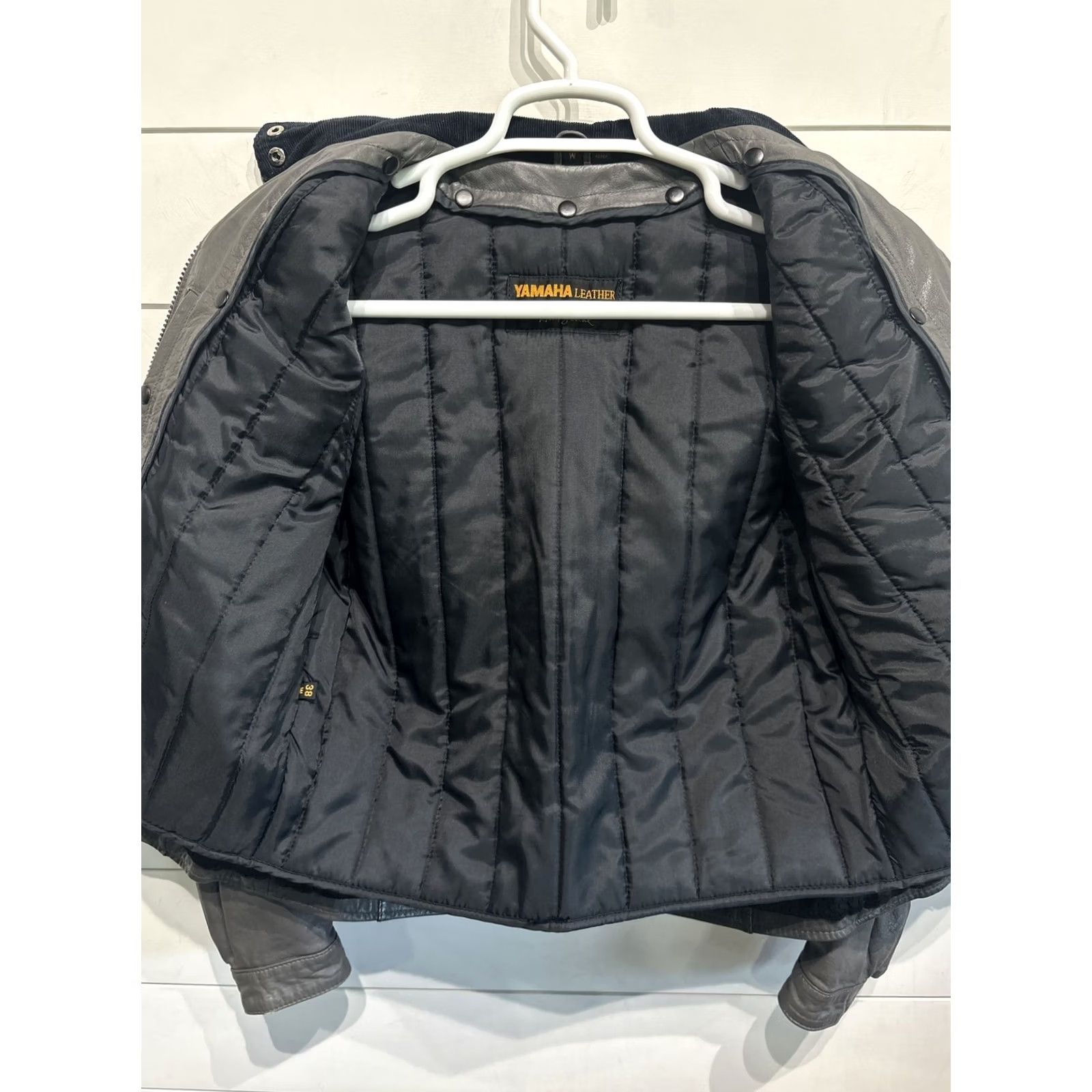 Yamaha VINTAGE Yamaha Leather Hein Gericke Thriller Motorcycle Biker Racing Jacket 38W Gray Size 38W Jacket Mens Womens Size US XXS / EU 40 - 4 Thumbnail
