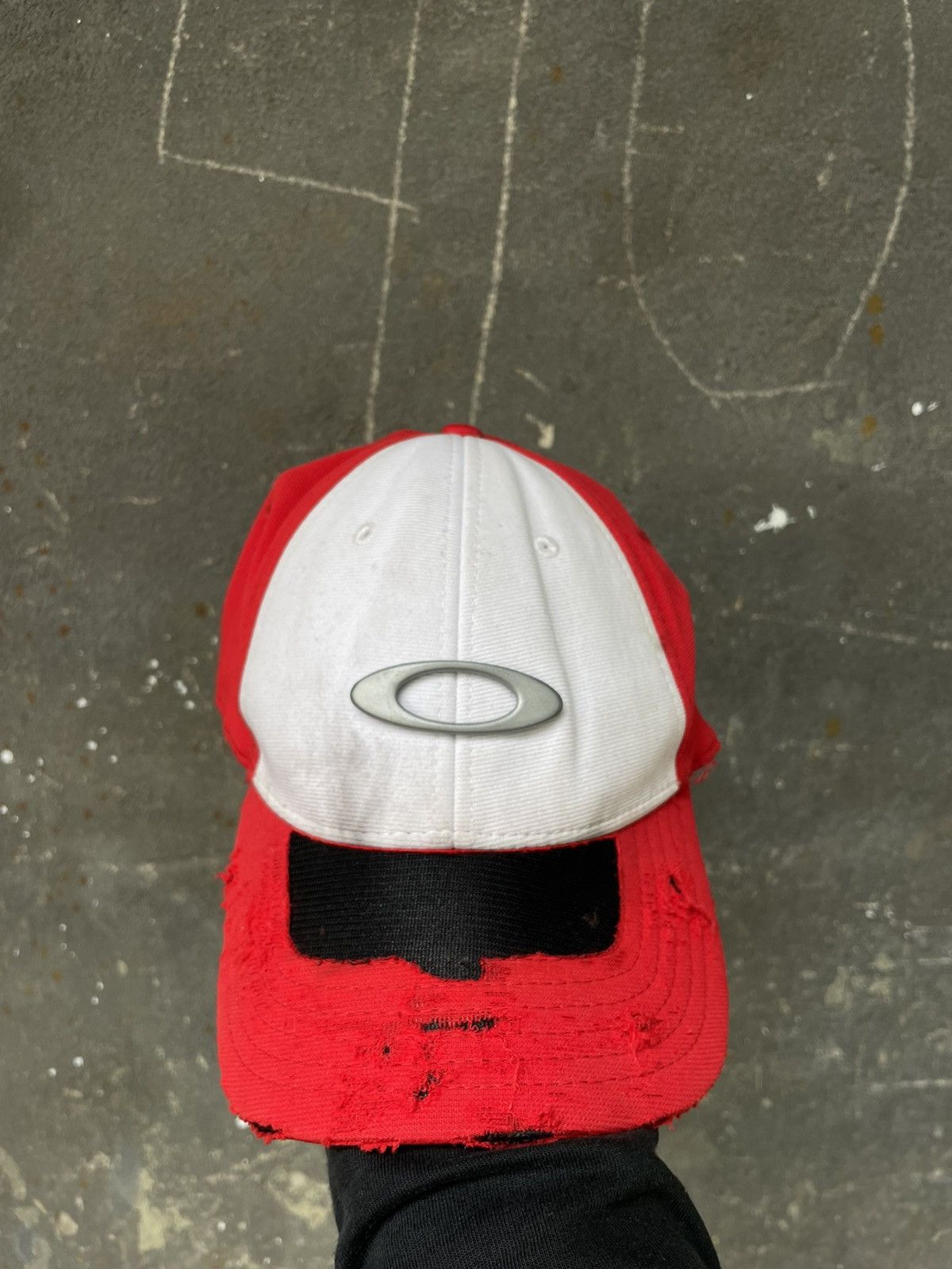Japanese Brand × Oakley × Vintage Vintage Oakley 90’s Hat Cap Logo Y2K Distressed RARE Size ONE SIZE - 5 Thumbnail
