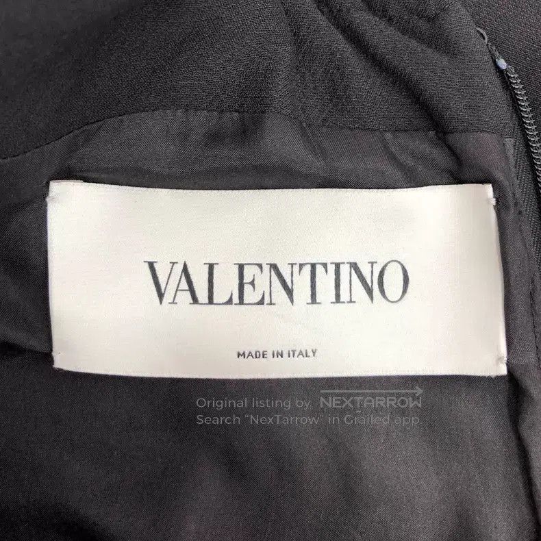 Valentino Valentino A dress with a black indigenous collar design Size M / US 6-8 / IT 42-44 - 6 Thumbnail