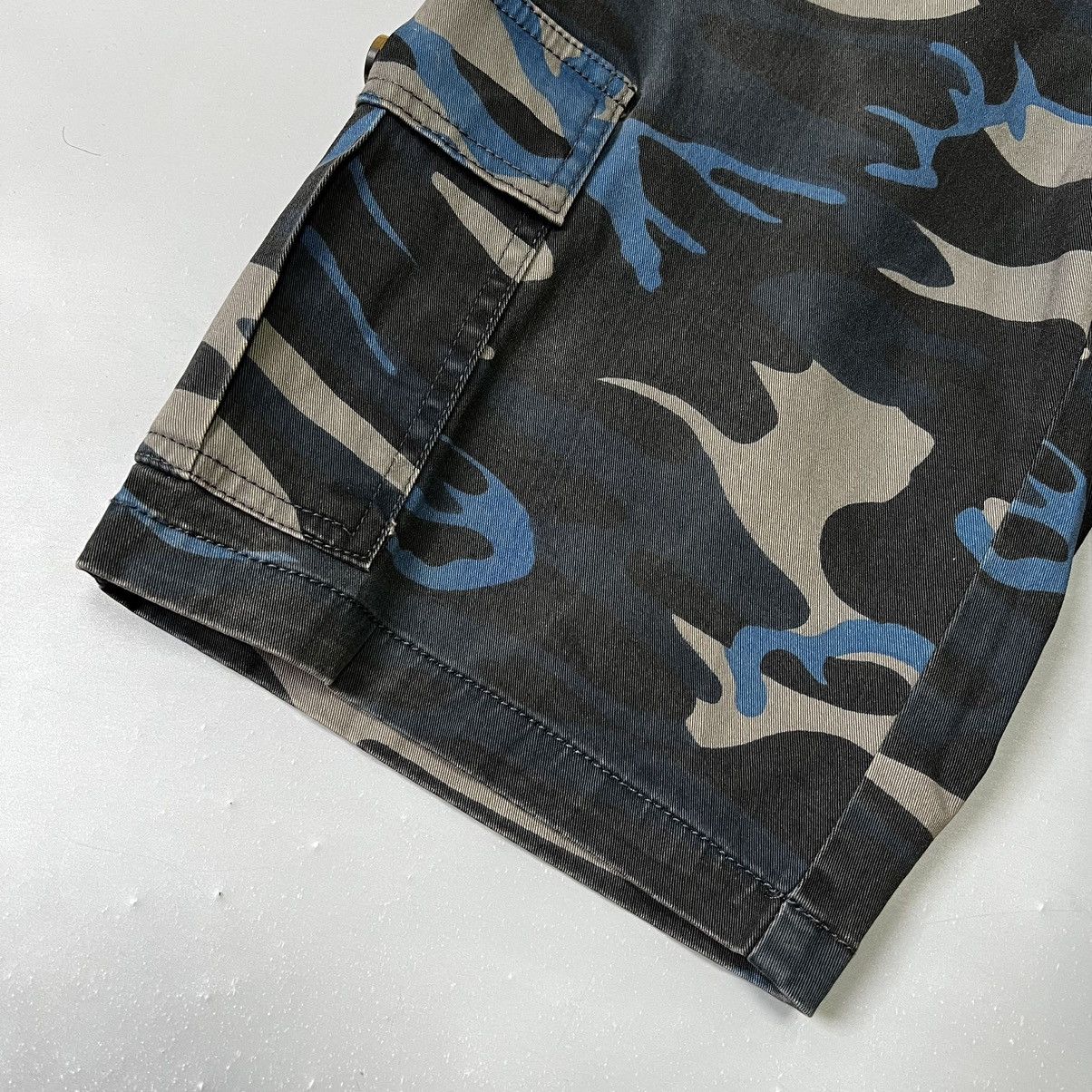 Polo Ralph Lauren Vintage Polo Ralph Lauren camo Cargo Shorts NEW with tags Size US 30 / EU 46 - 5 Thumbnail