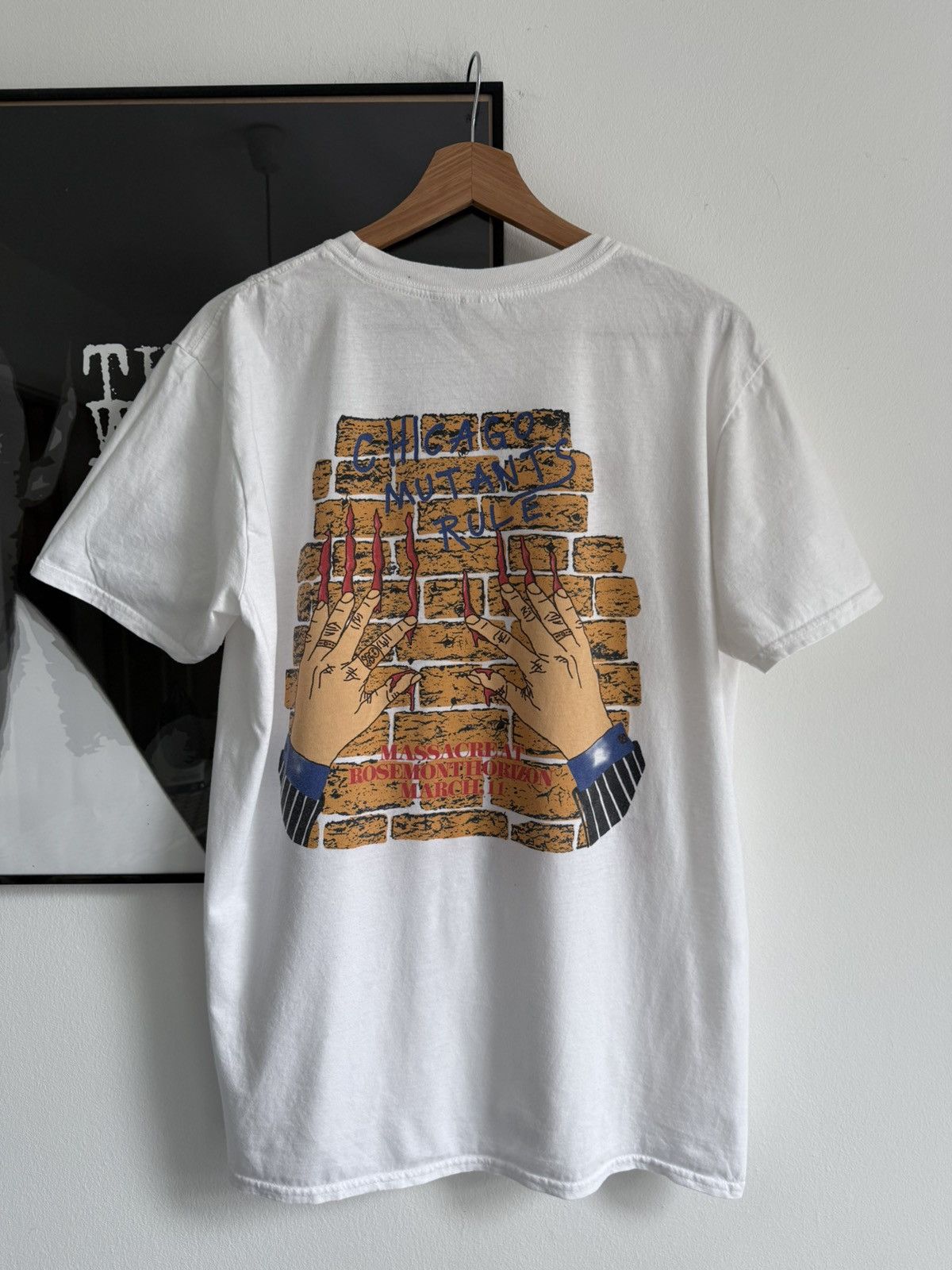 Band Tees Iron Maiden Dressed To Kill In Chicago vintage metal rock Size US L / EU 52-54 / 3 - 2 Thumbnail