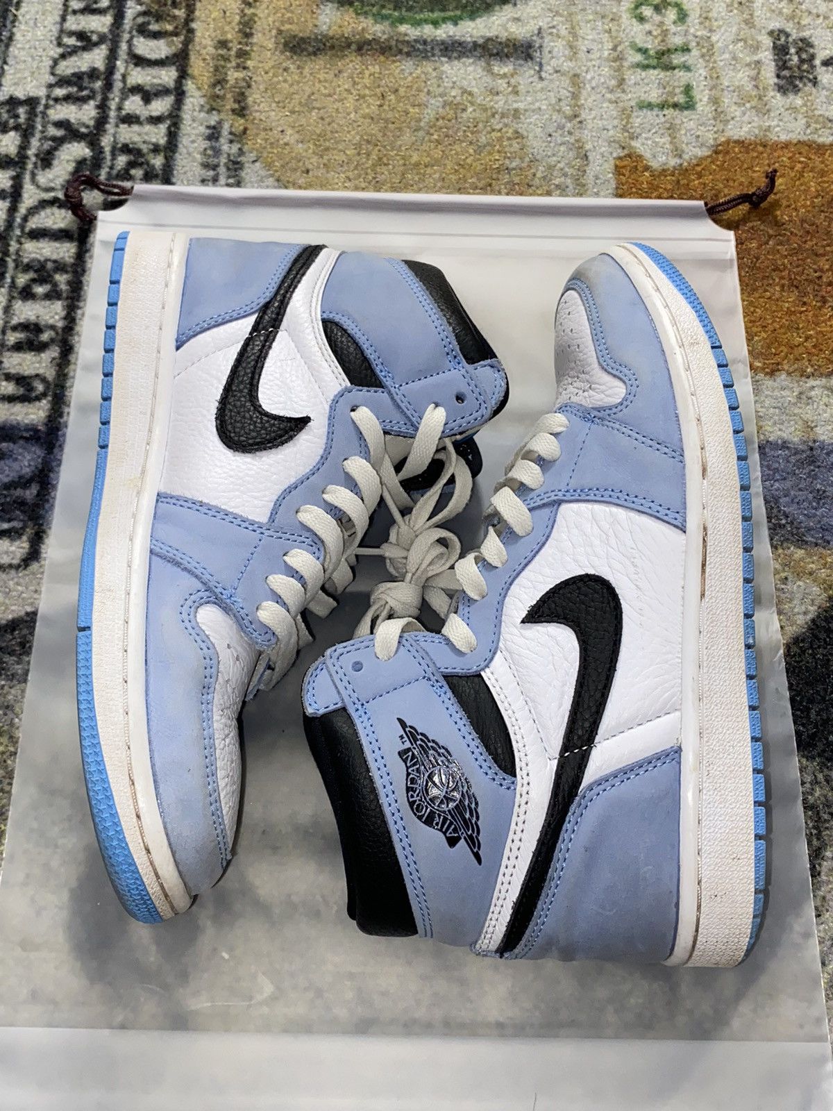 Jordan Brand × Nike Jordan 1 Retro High OG University Blue Size US 8 / EU 41 - 2 Thumbnail
