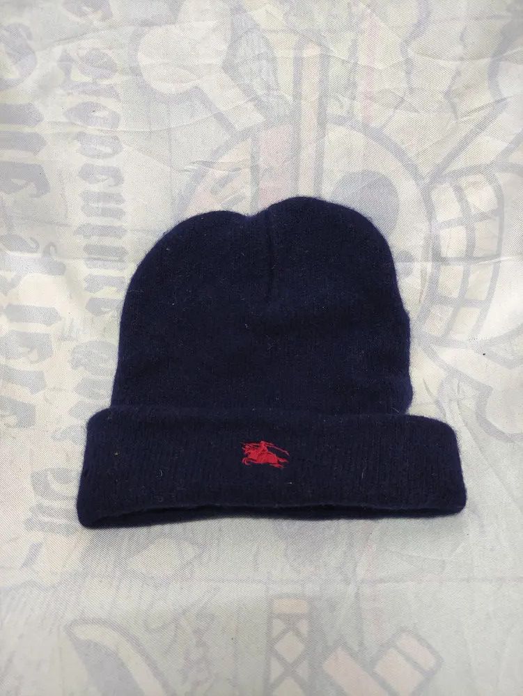 Burberry BURBERRY VINTAGE BEANIE HAT Size ONE SIZE - 6 Thumbnail
