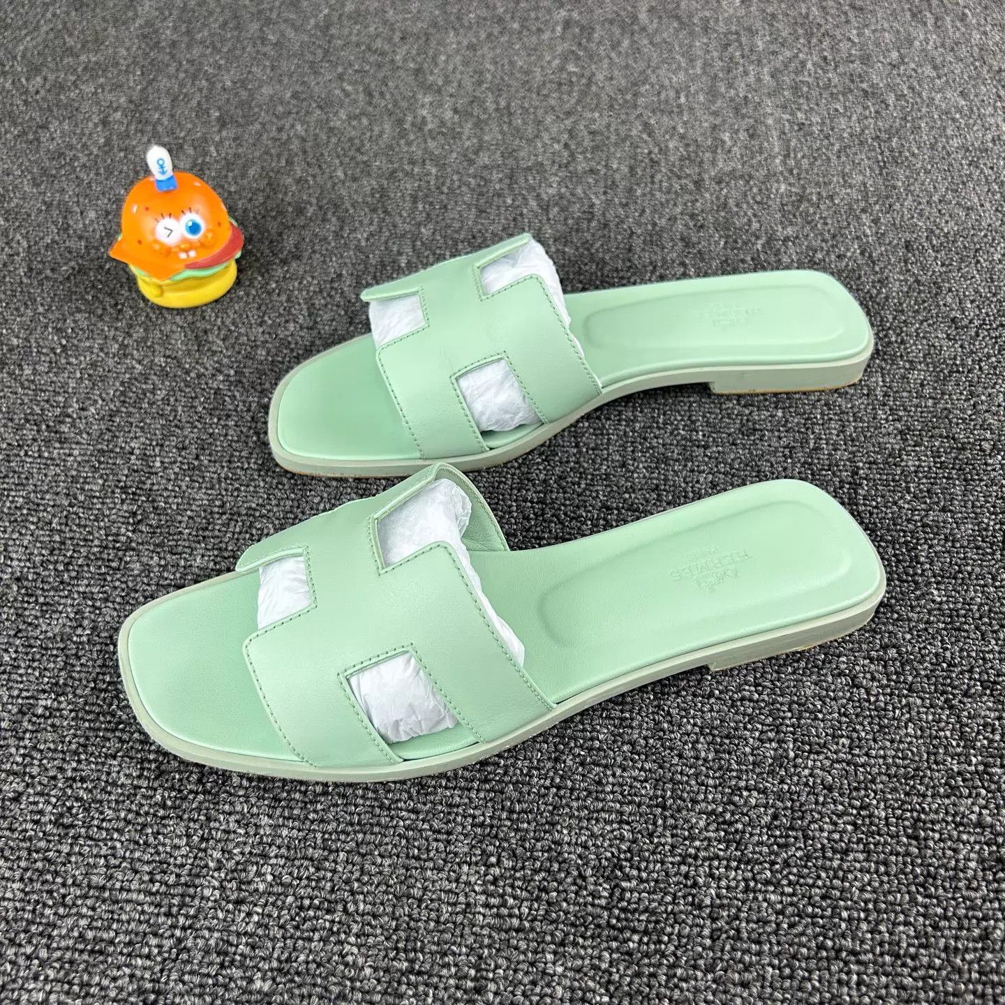 Hermes Hermes Green Slippers 39 HB6816 Size US 8.5 / IT 38.5 - 1 Thumbnail