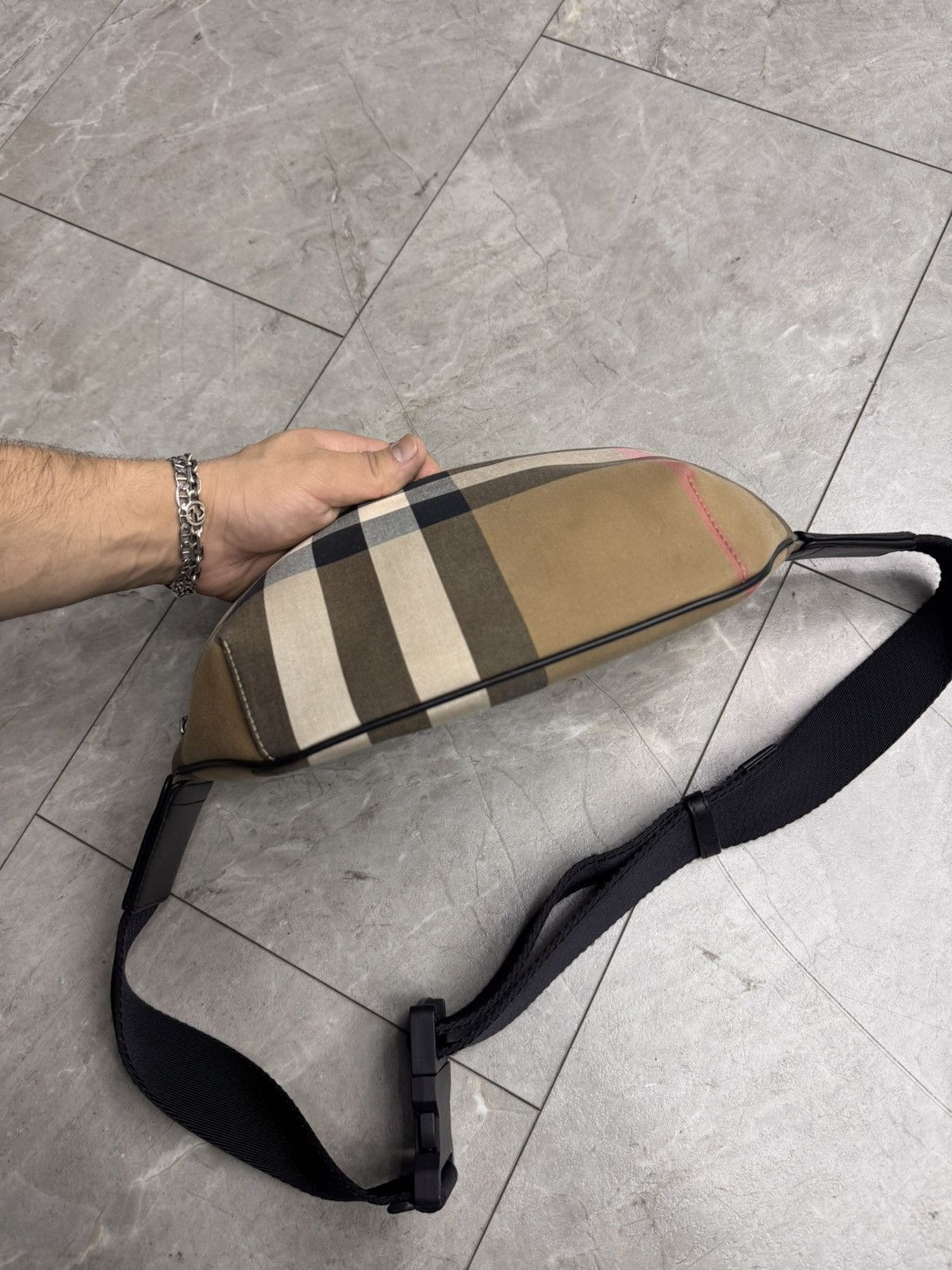 Burberry Burberry Sonny Nova Check Belt Waist Bag Size ONE SIZE - 7 Thumbnail