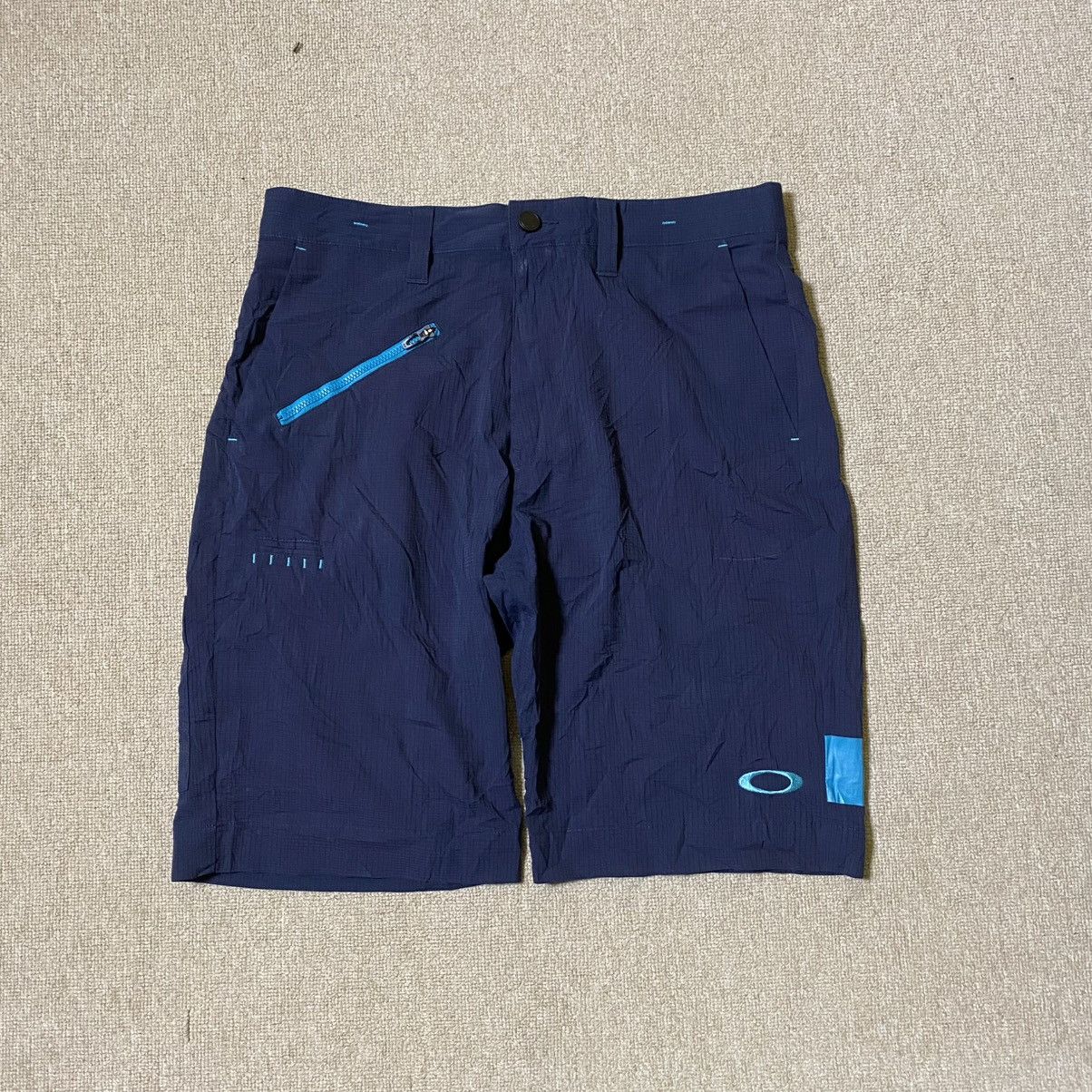 Oakley Oakley Outdoor Shorts Peformance Fit Size US 31 - 1 Thumbnail