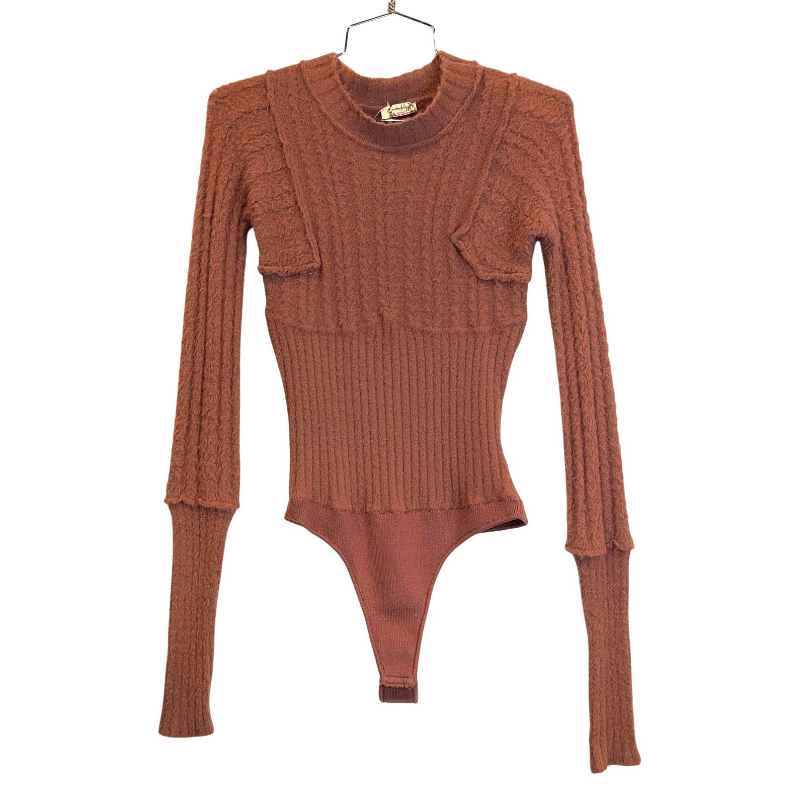 Free People Free People NWT Keep Me Warm Cable Stitch Bodysuit Size M Size M / US 6-8 / IT 42-44 - 1 Thumbnail