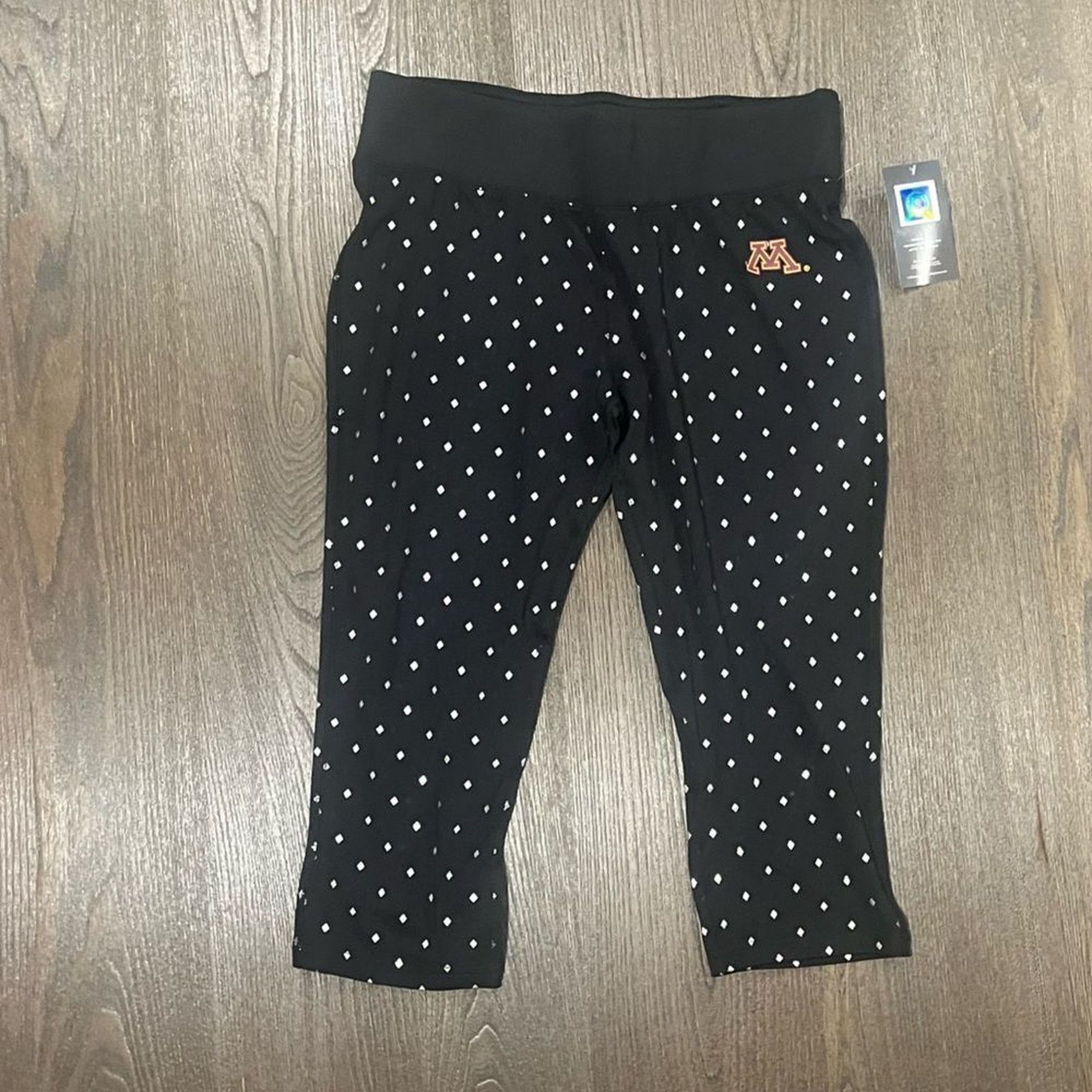 Champion NWT University of Minnesota Champion Capri Leggings Print L Size 27" / US 4 / IT 40 - 1 Thumbnail