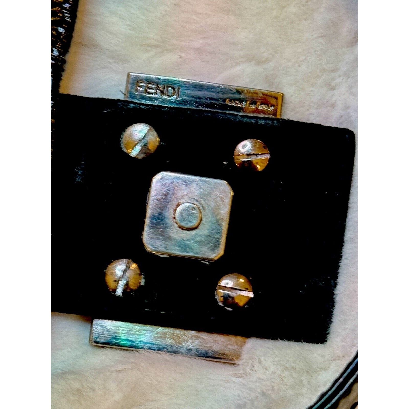 Fendi Vintage Rare Black Patent Leather FENDI BAGUETTE Handbag Size ONE SIZE - 4 Thumbnail