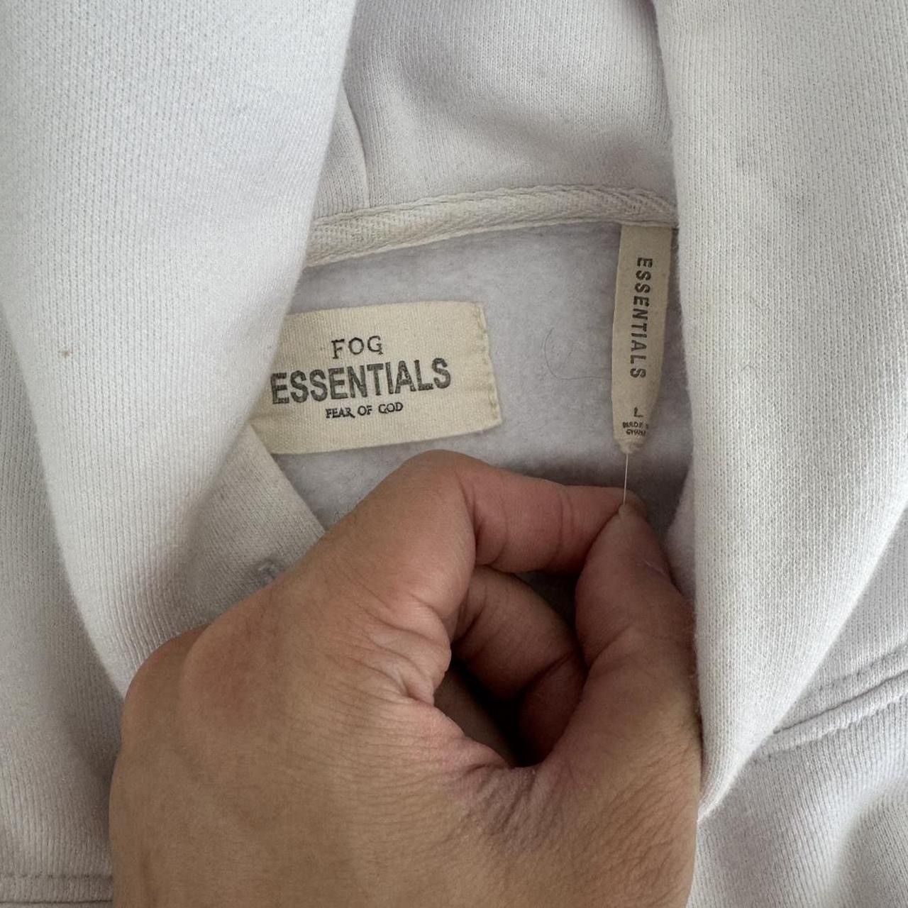 Fear of God Essentials Fear of God Graphics Boxy White Hoodie Size US L / EU 52-54 / 3 - 6 Thumbnail