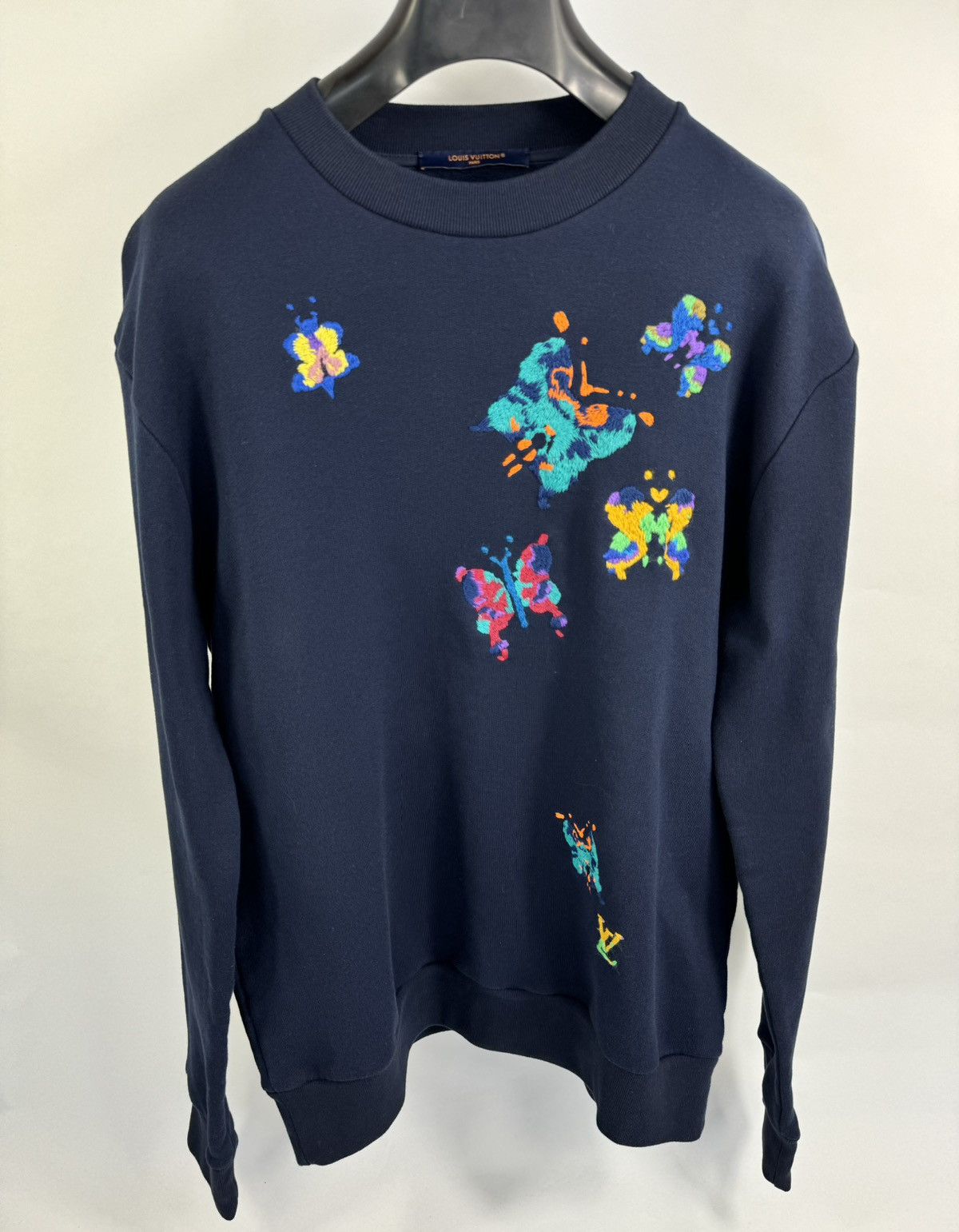 Louis Vuitton VIRGIL ABLOH FW 2022 BUTTERFLY EMBROIDERED JUMPER 1AATBO Size US XL / EU 56 / 4 - 1 Thumbnail
