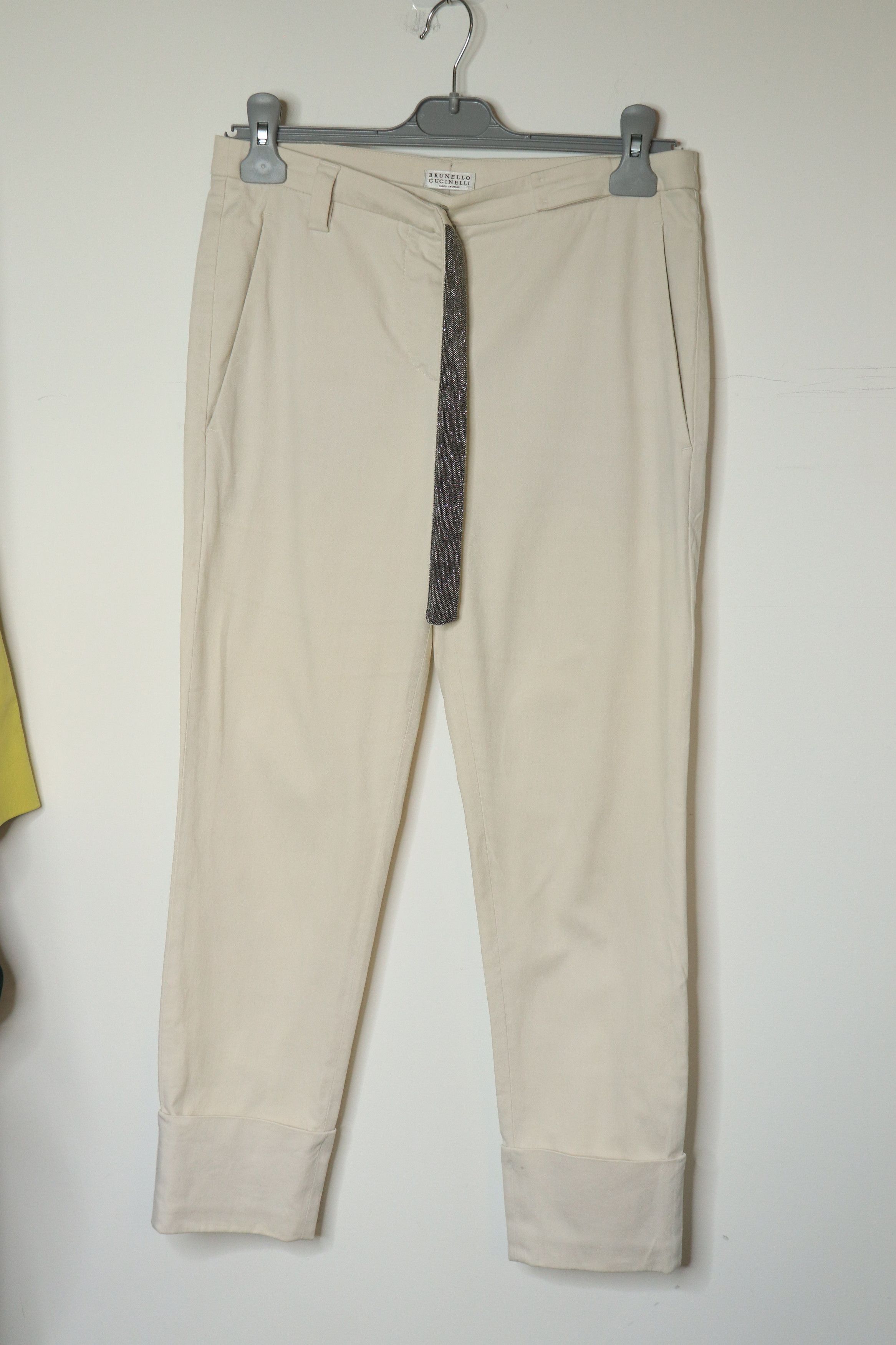 Brunello Cucinelli White slim-leg trousers with diamante belt - UK 6 Size 26" / US 2 / IT 38 - 1 Thumbnail